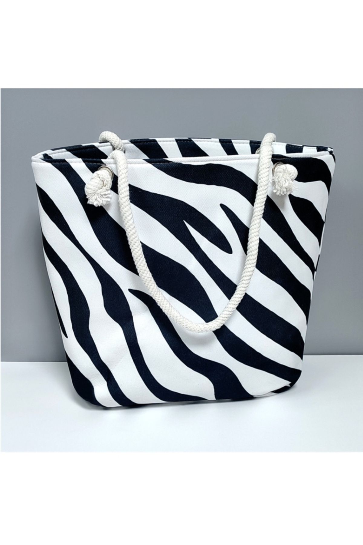 Genel Markalar Zebra desenli plaj çantası