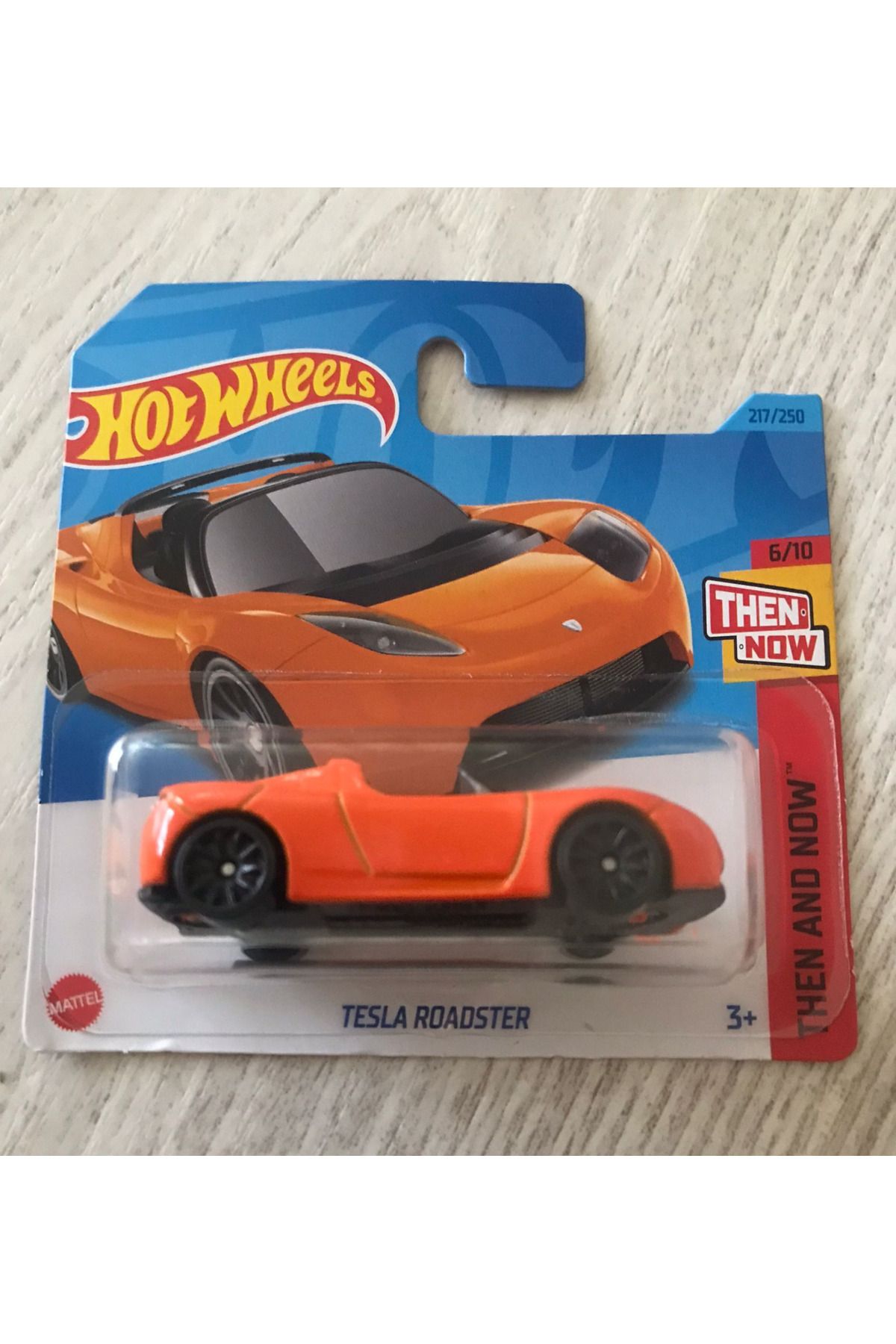 HOT WHEELS TESLA ROADSTER