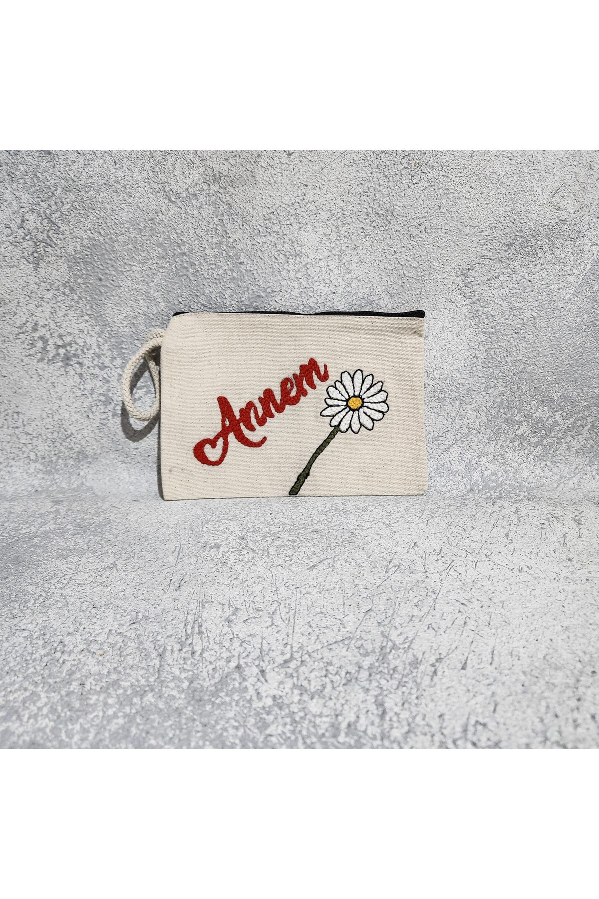 sanabirkutu El Yapımı Annem ve Çiçek İşlemeli Fermuarlı Keten Portföy Clutch Çanta