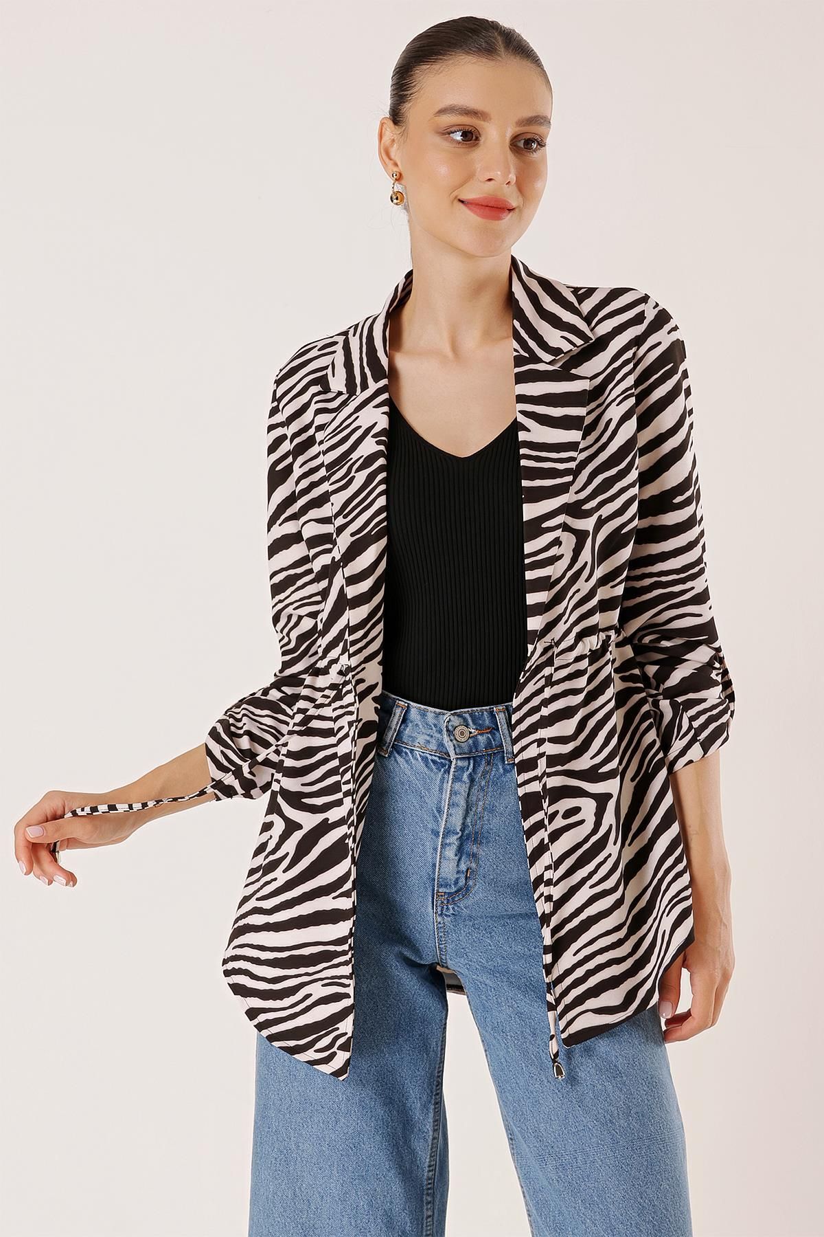 By Saygı Zebra Desenli Beli İpli Kol Katlamalı Ceket