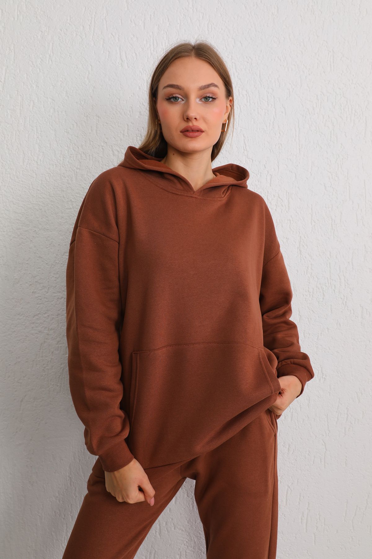 BİKELİFE Kadın Kahverengi Oversize Şardonlu Üç İplik Kapüşonlu Sweatshirt