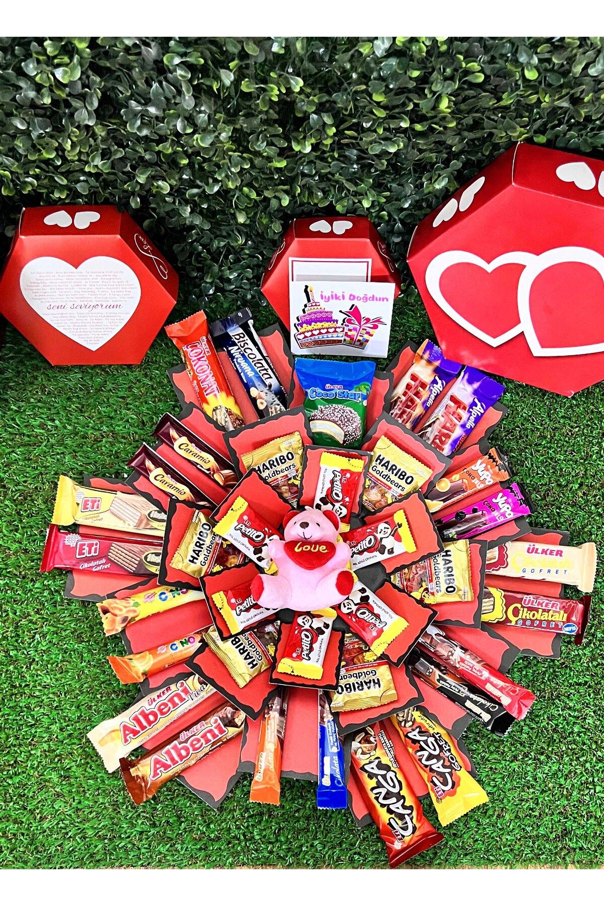 lenostra Sevgiliye Dogum Gunu Hediyesi Çikolata Dolu Romantik Patlayan Hediye Kutusu Kalpli Mini Ayıcıklı