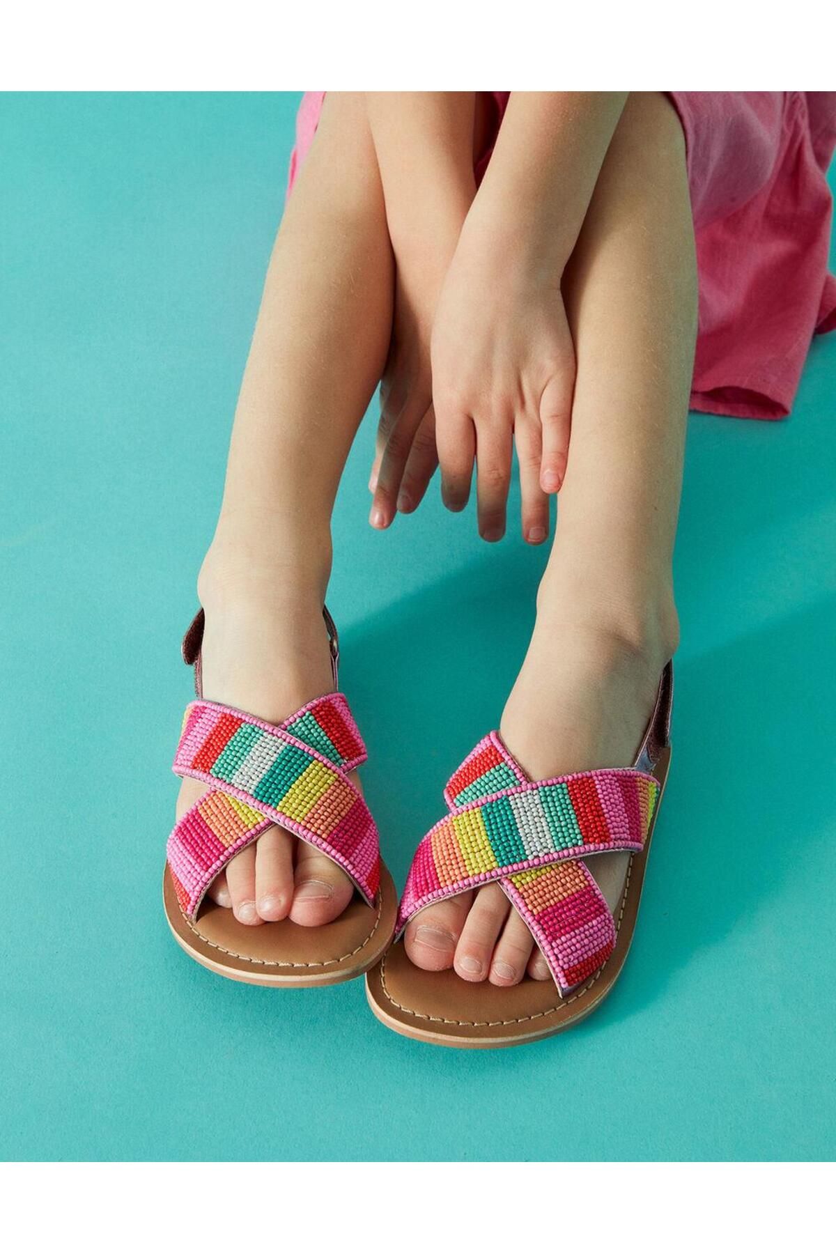 Accessorize Kız Çocuk için Tropikal Boncuklu Sandalet