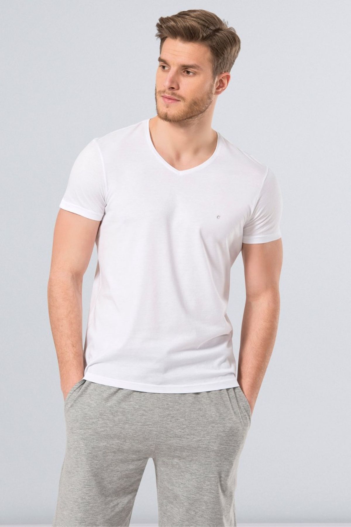 Cacharel 2170 Beyaz Erkek Modal V Yaka Slim Fit T-shirt