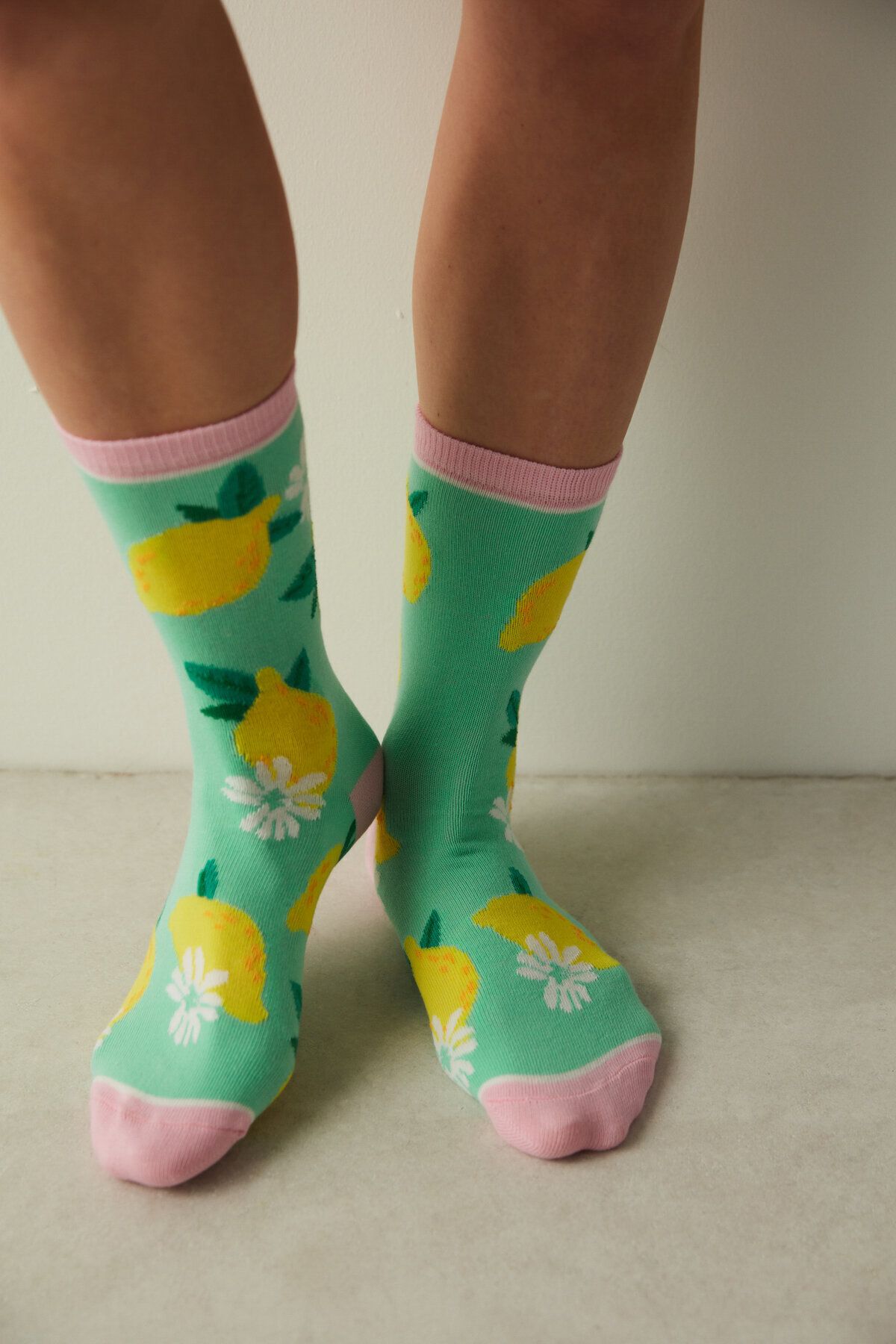 Penti Yeşil Limon Desenli Soket Çorap