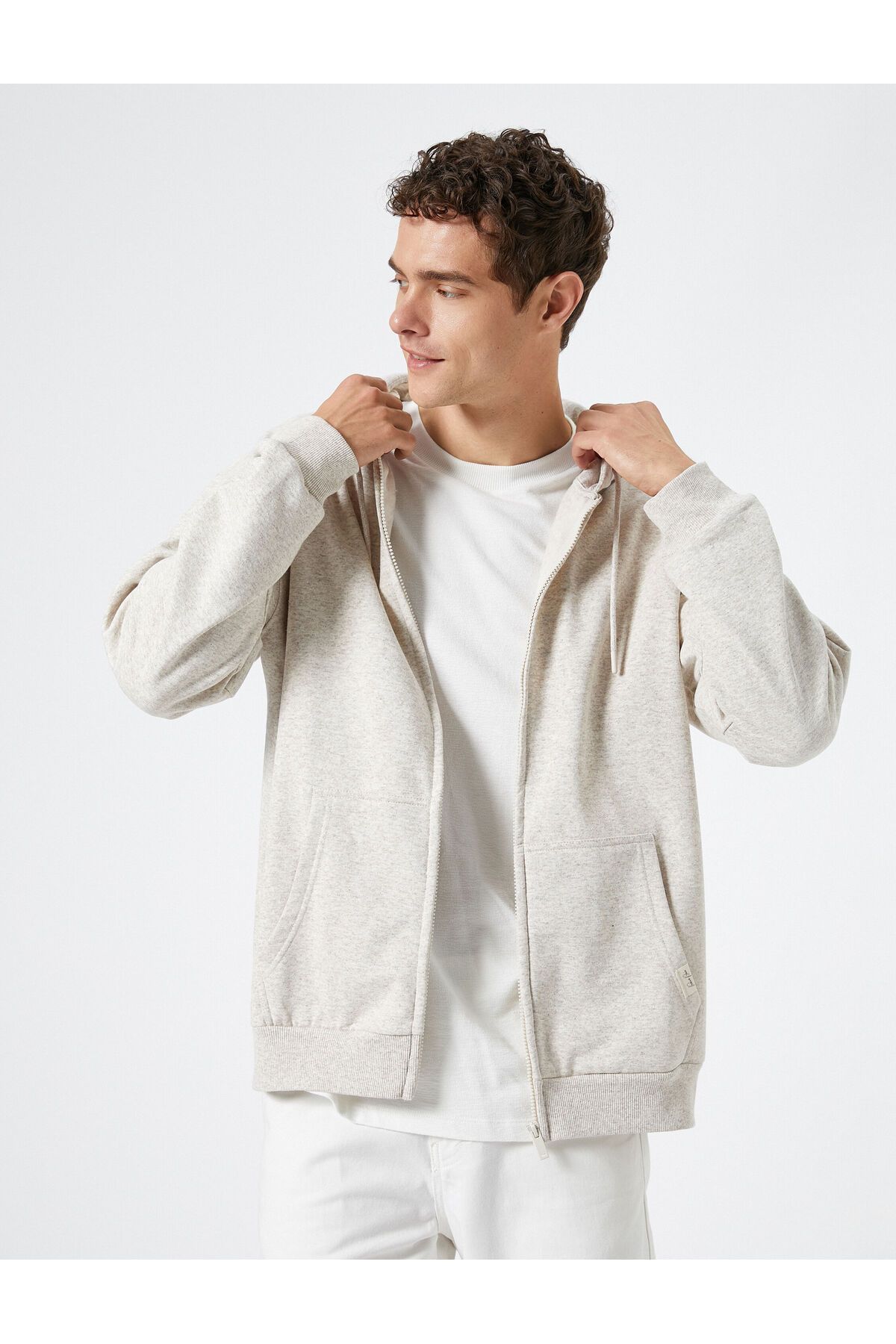 Koton Oversize Fermuarlı Sweatshirt Kapşonlu Cep Detaylı Etiket Baskılı Şardonlu