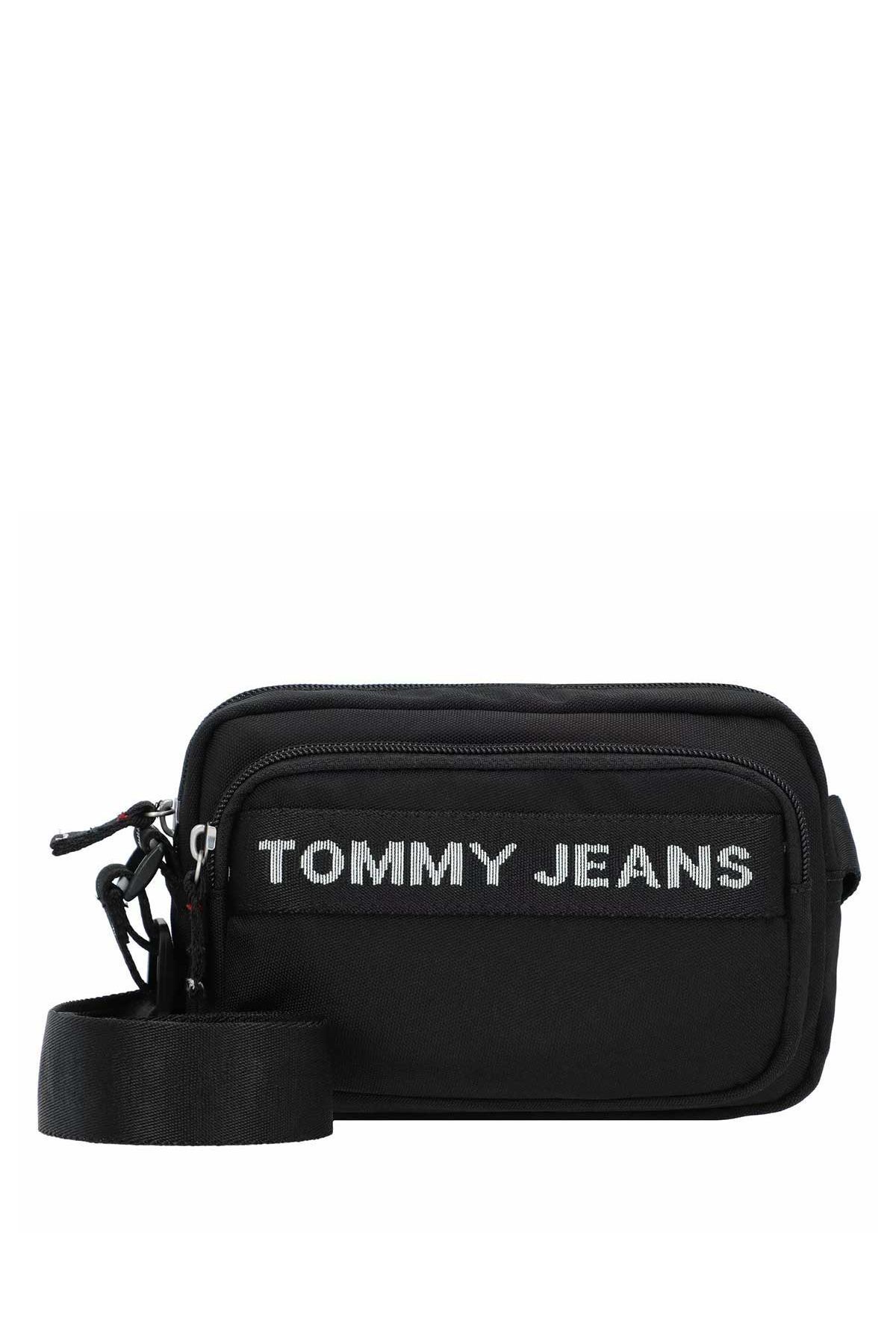 Tommy Hilfiger Kadın Tommy Hilfiger Essentials Crossovers Çapraz Askılı Çanta AW0AW15416