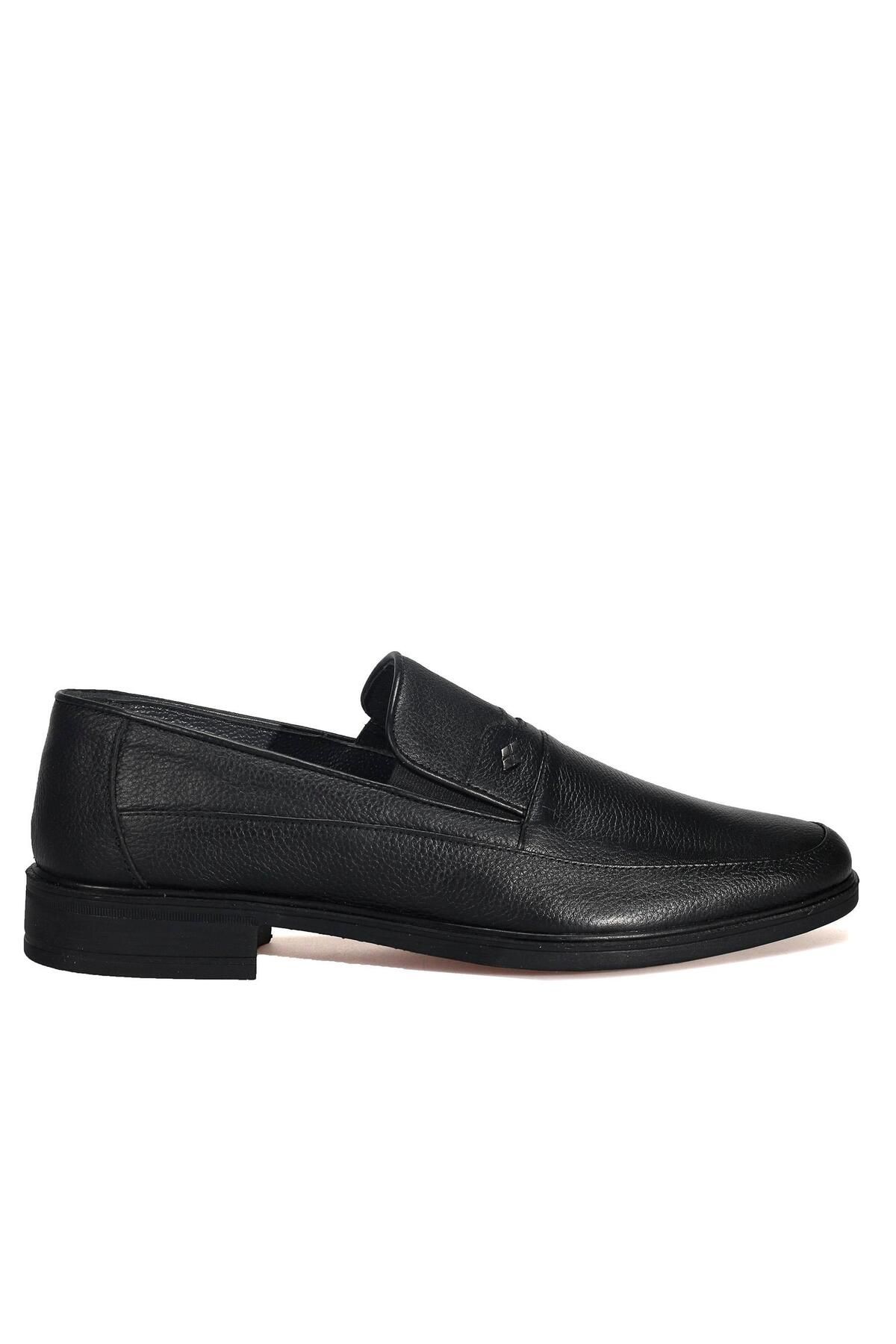 AREGA Bağcıksız Siyah Klasik Erkek Deri Ayakkabı