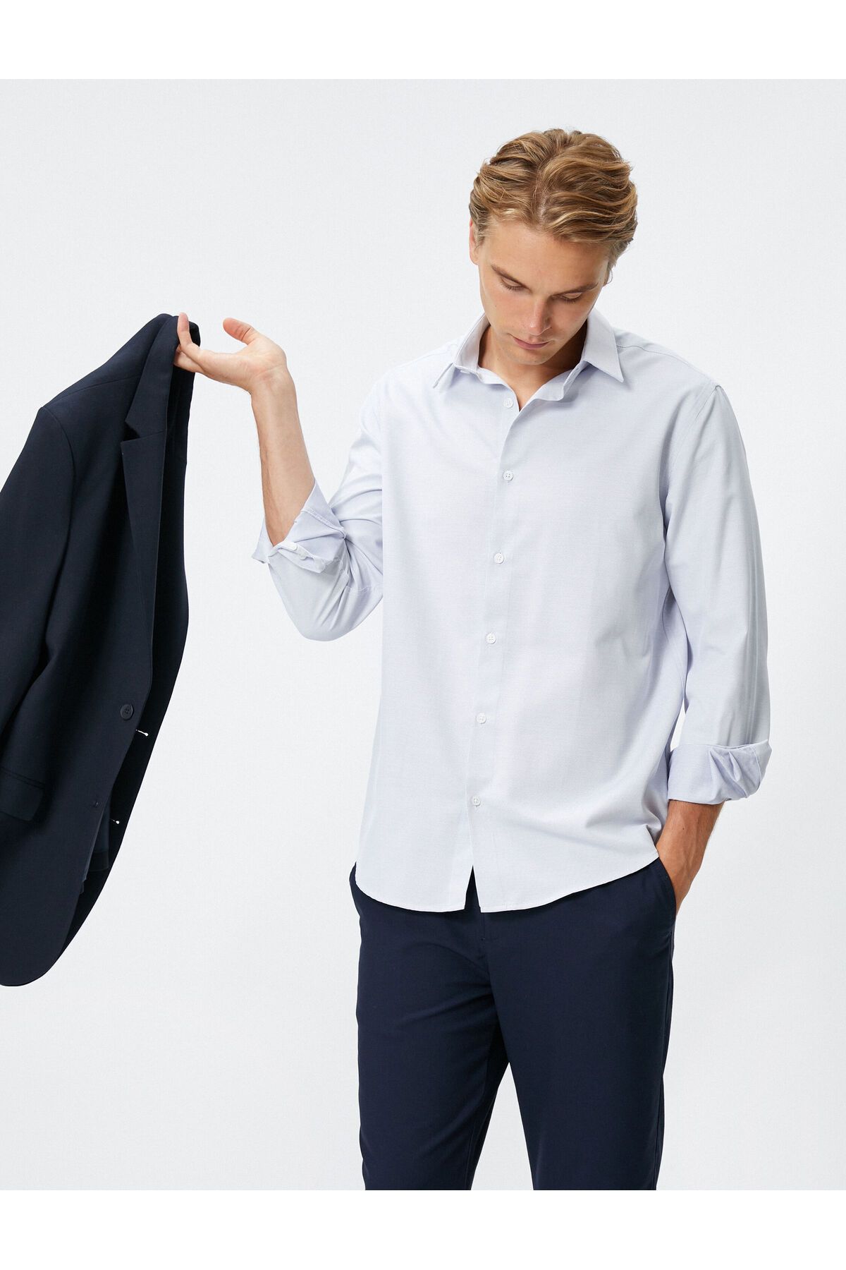 Koton Basic Gömlek Klasik Yaka Uzun Kollu Düğmeli Non Iron