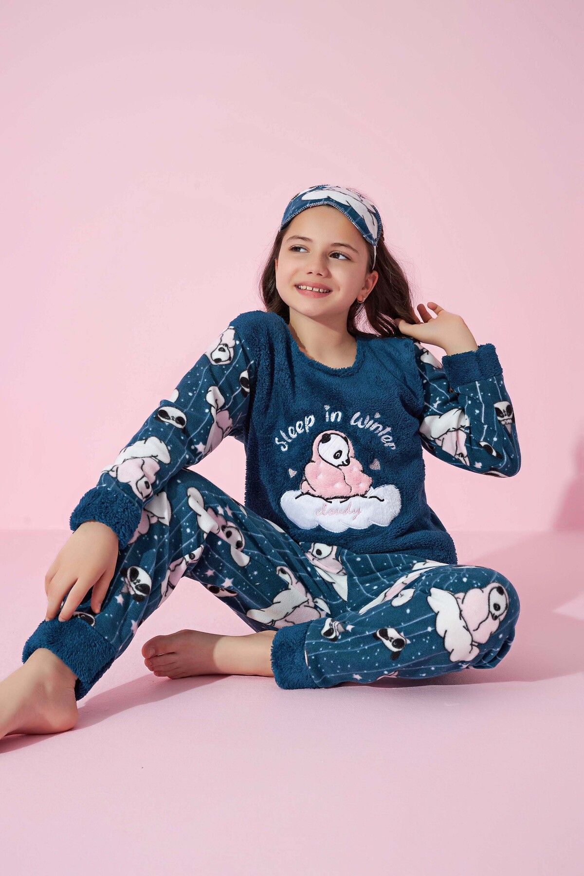Tarık Kız Genç Ve Çocuk Panda Desenli Uzun Kollu Polar Peluş Kumaş Kışlık Sıcak Tutan Pijama Takımı