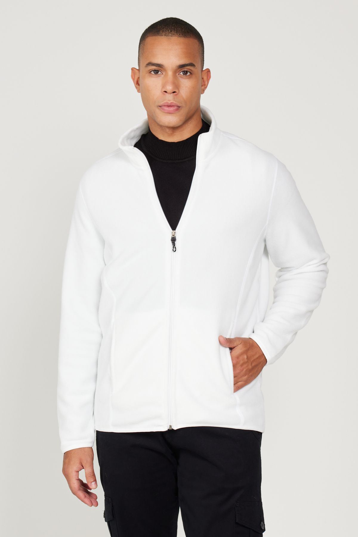 AC&Co / Altınyıldız Classics Erkek Beyaz Anti-pilling Tüylenme Yapmayan Standart Fit Dik Bato Yaka Sweatshirt Polar Ceket