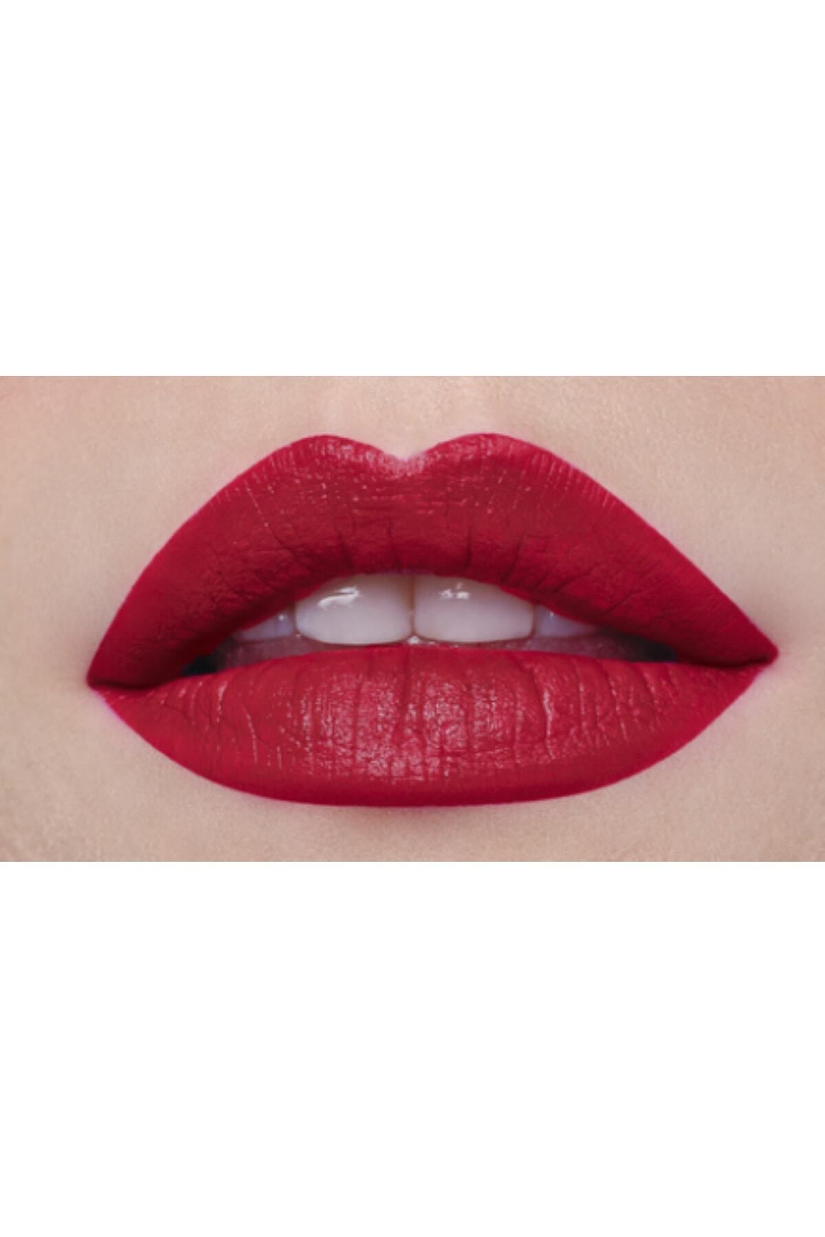 Faberlic Hd Color Lipstick, Shade Red Memoirs