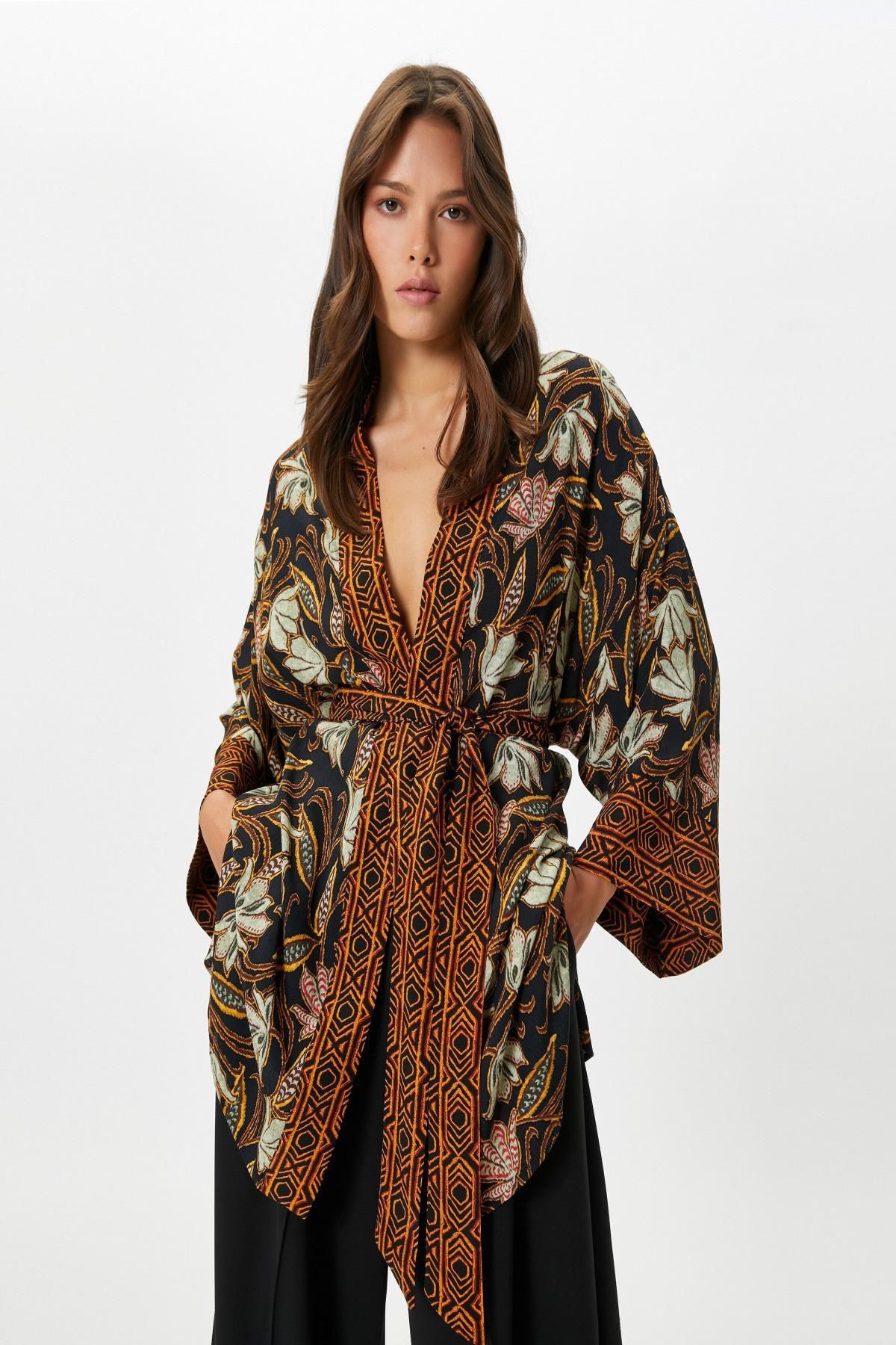 Koton Kadın Kahverengi Desenli Ceket