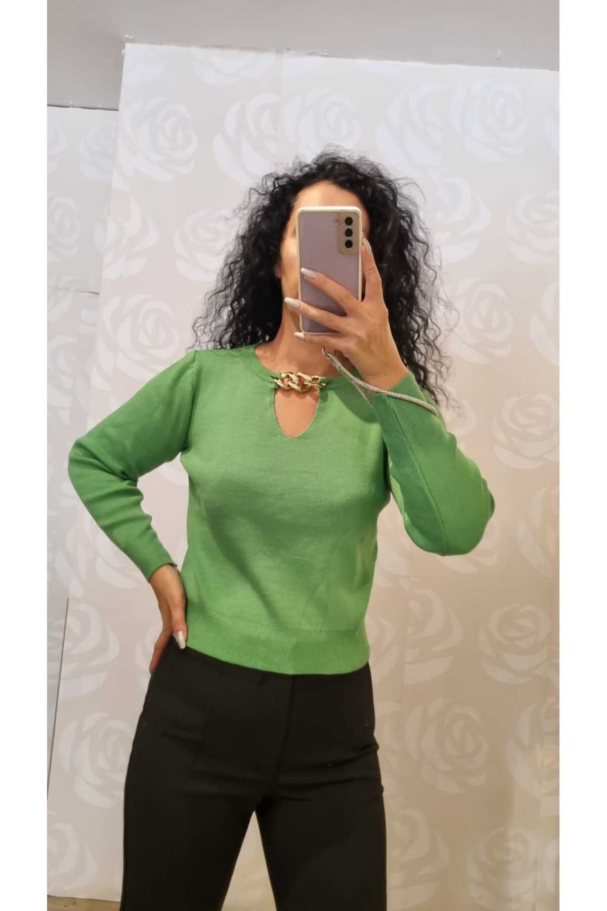 ZBR BUTİK aksesuar detaylı-standart beden-yeşil triko bluz