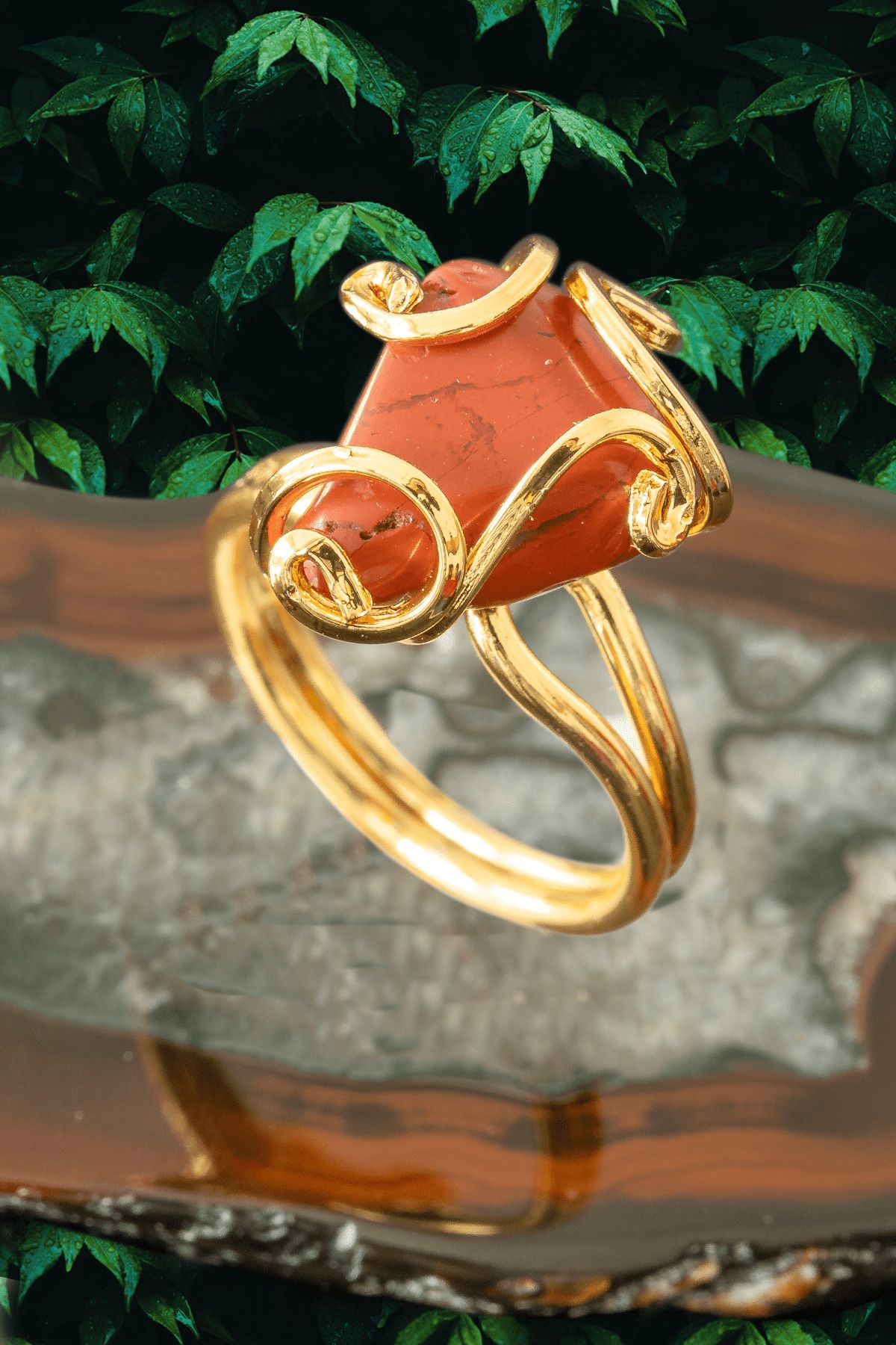 Tesbih Atölyesi Sertifikalı Gold Rokoko Model Kırmızı Jasper Taşı Yüzük - Ayarlamalı