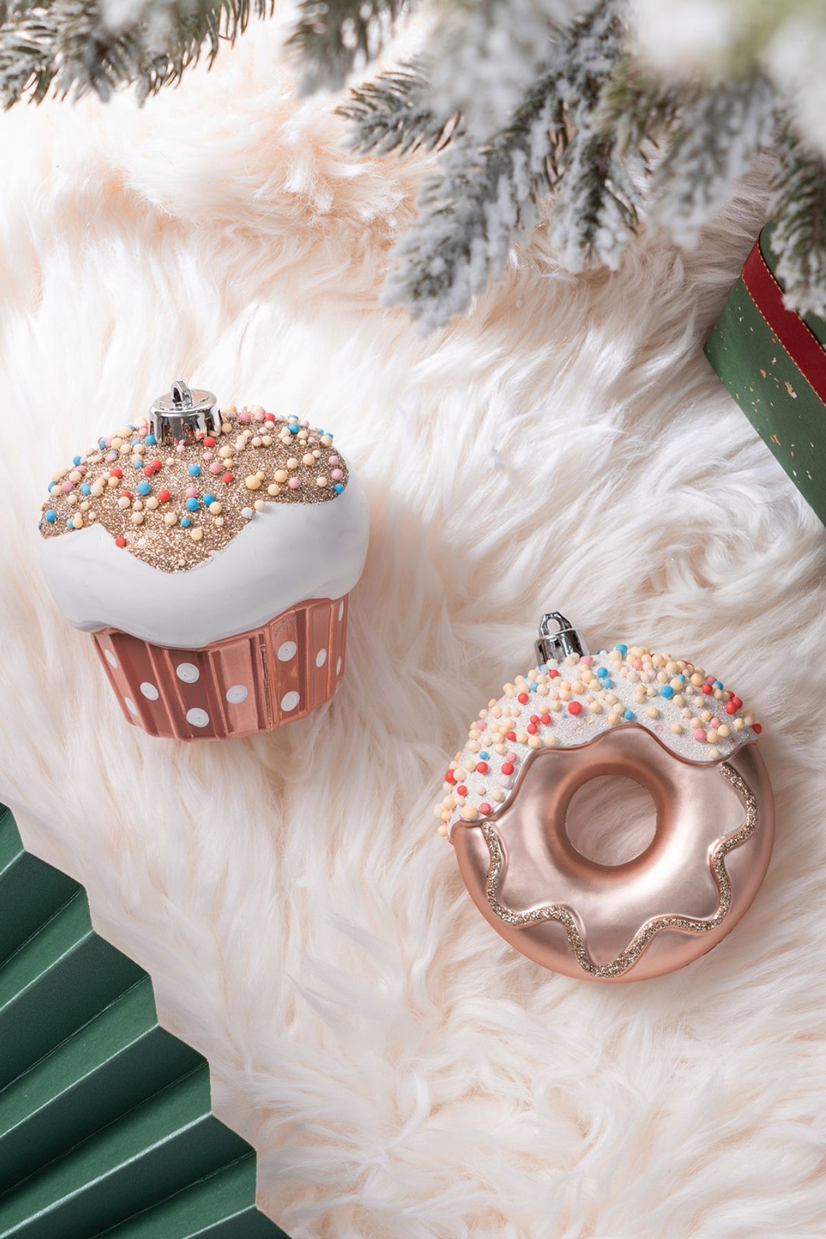 Karaca Home New Year Yılbaşı Donut Cupcake 2 Parça Ağaç Süsü Seti