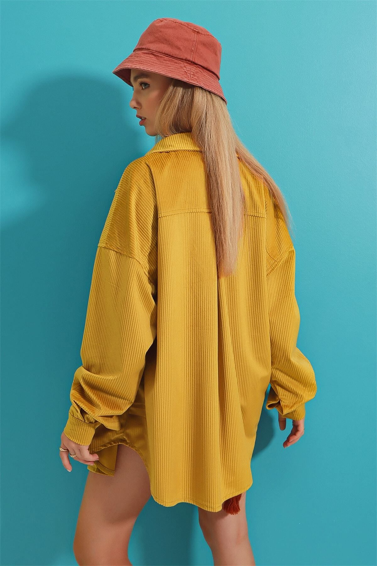 Trend Alaçatı Stili Kadın Hardal Kadife Pamuklu Çift Cep Oversize Ceket Gömlek ALC-690-001