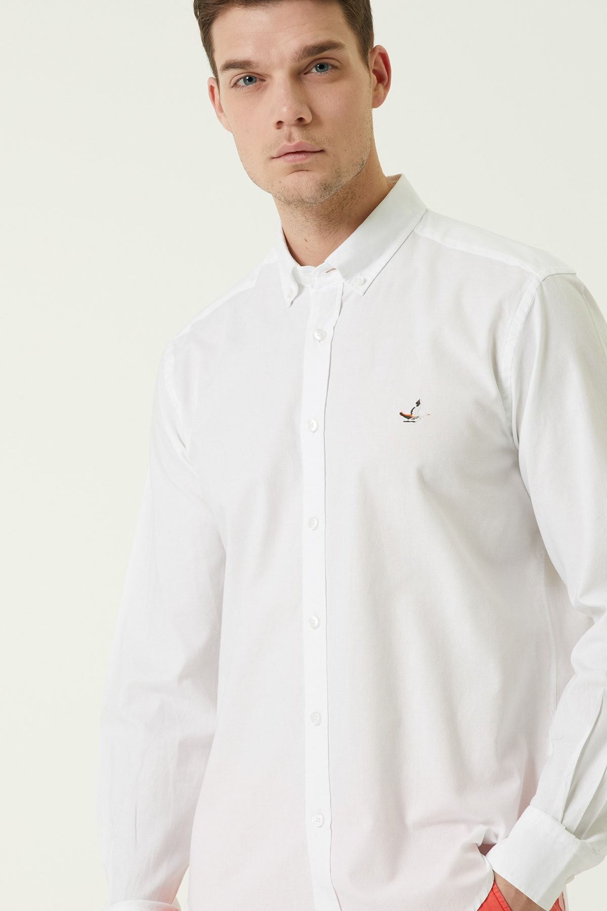 Beymen Club Comfort Fit Beyaz Düğmeli Yaka Oxford Gömlek