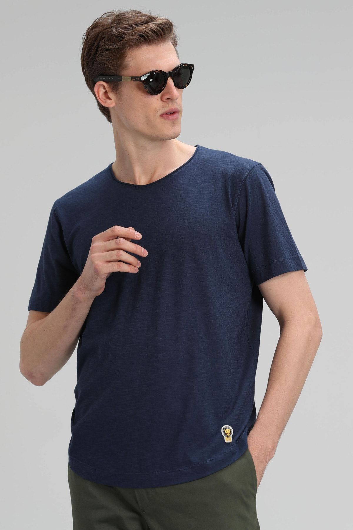 Lufian Junya Modern Grafik T- Shirt Lacivert