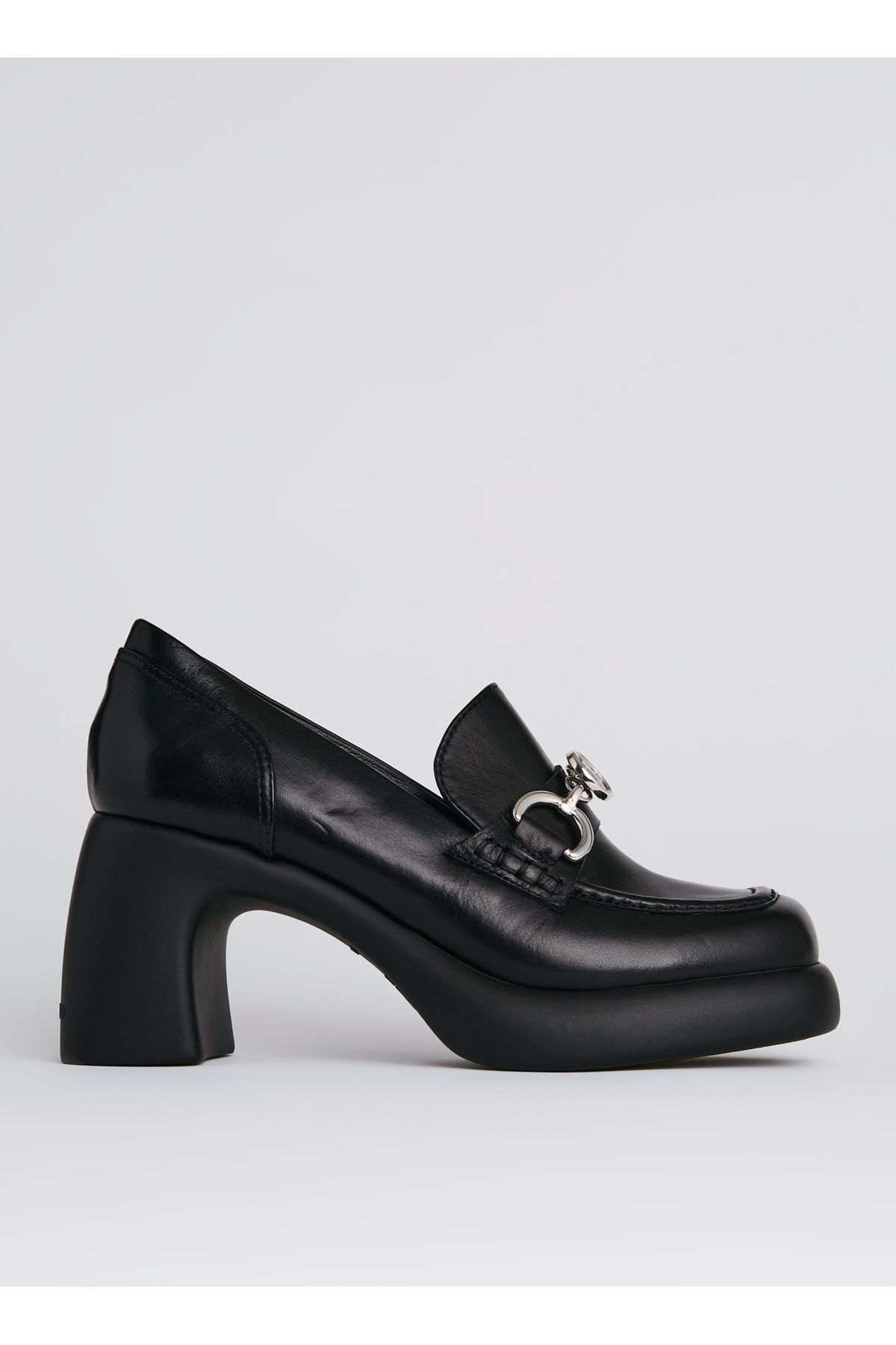 Karl Lagerfeld Deri Siyah Kadın Topuklu Ayakkabı KL33830000