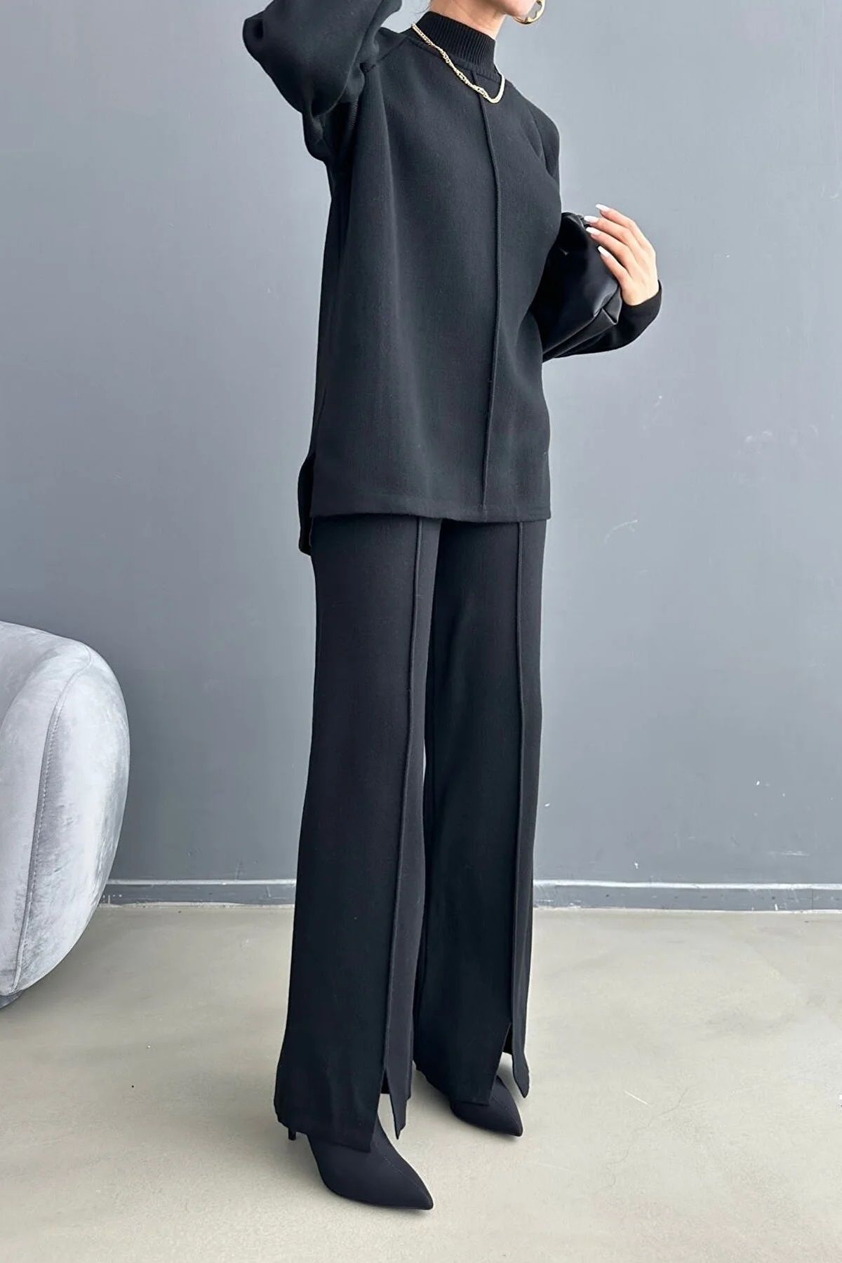 WOMAN VISION Kadın Dik Yaka Triko Kumaş Uzun Kollu Siyah Kazak Ve Yüksek Bel Siyah Pantolon Takım 1070