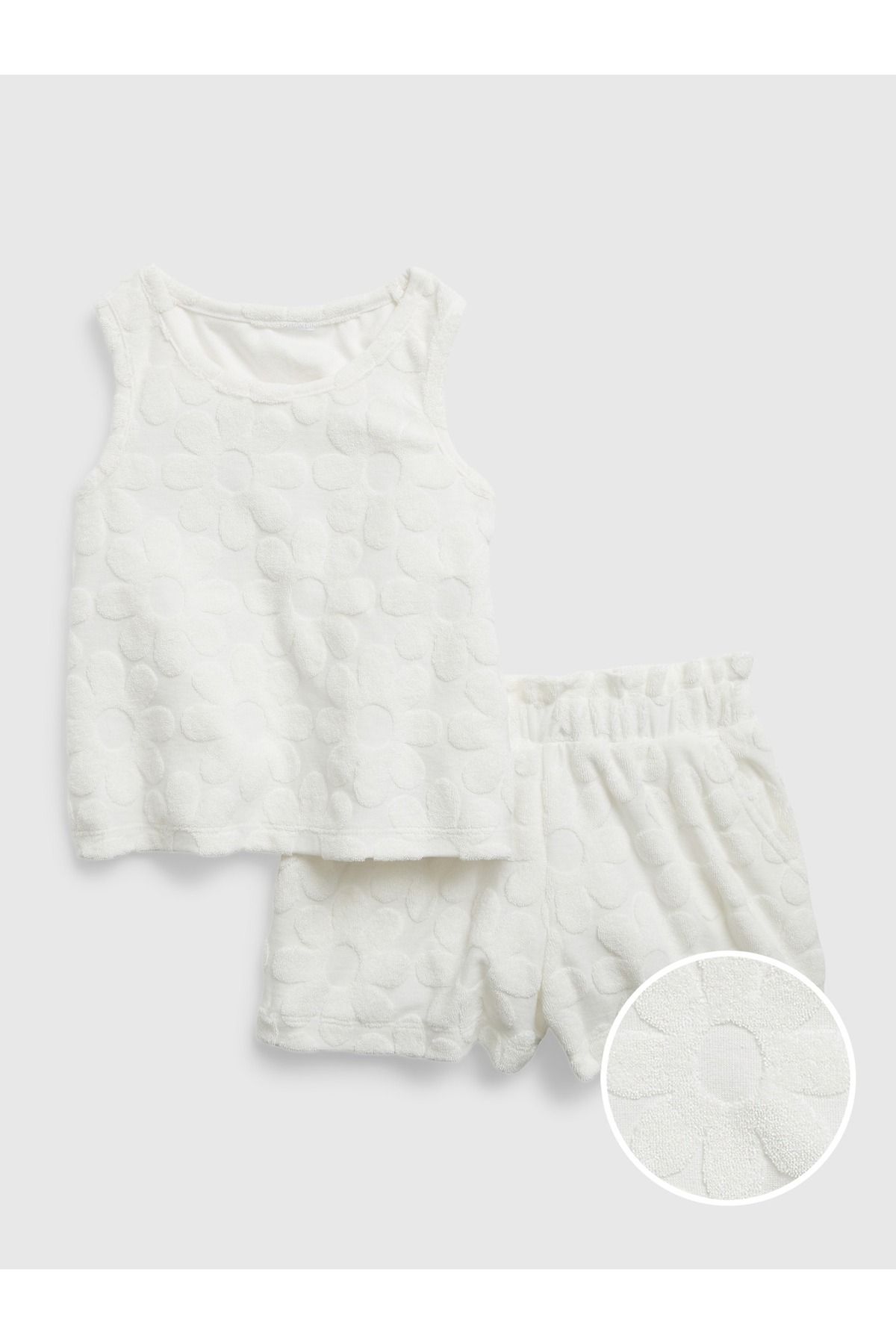 GAP Kız Bebek Beyaz Çiçek Işlemeli Havlu Kumaş Outfit Set