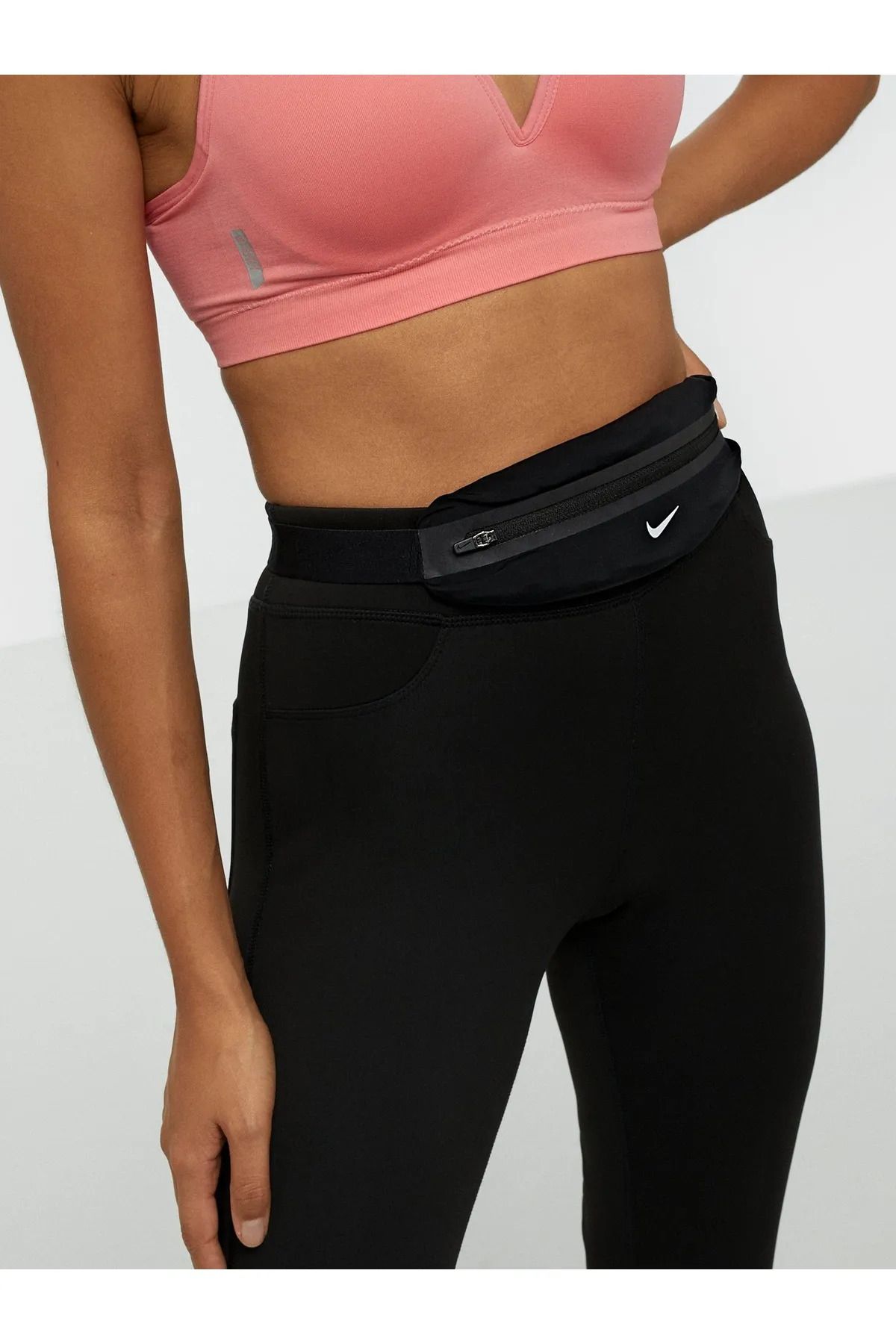 Nike Running Slim Waistpack Reflector Unisex İnce Esnek Siyah Spor Bel Çantası