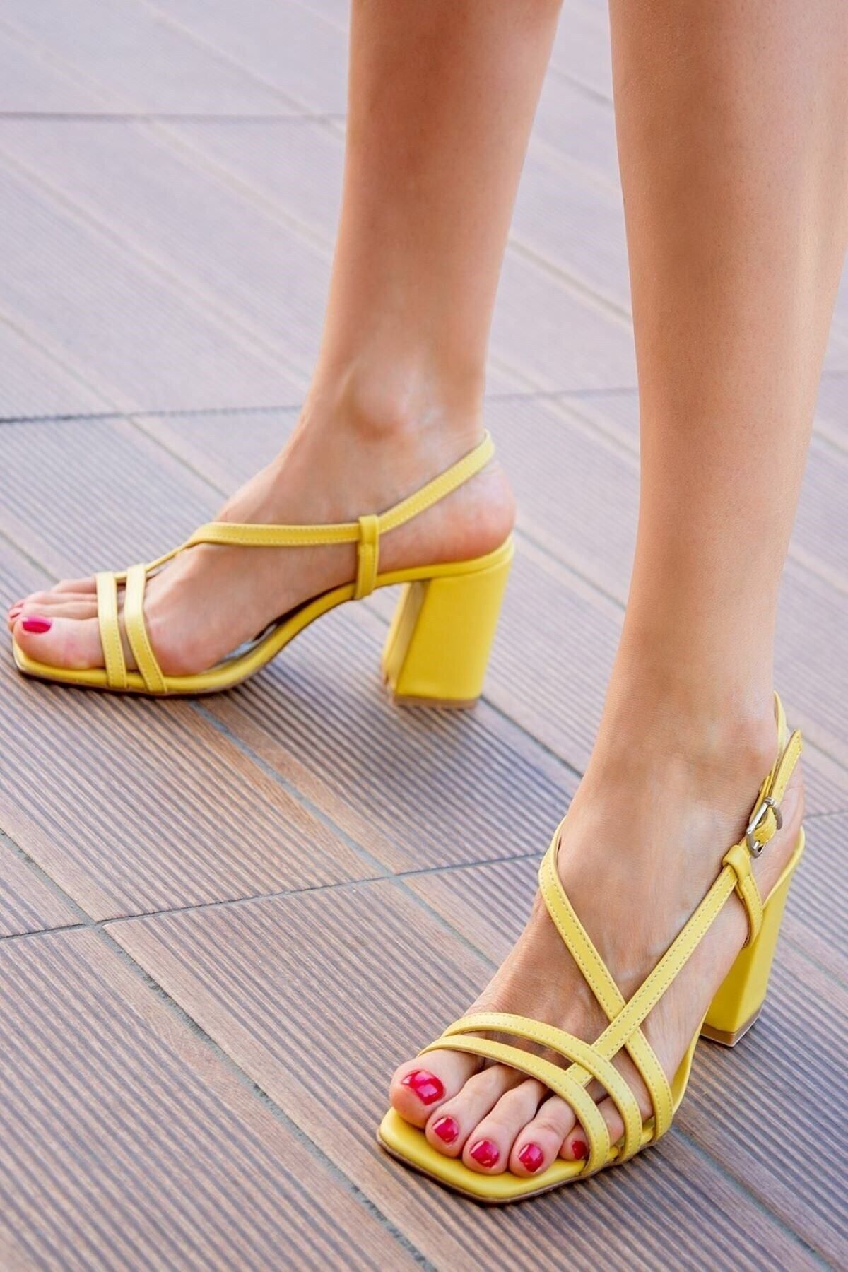 Fox Shoes Sarı Kadın Topuklu Ayakkabı H922741009
