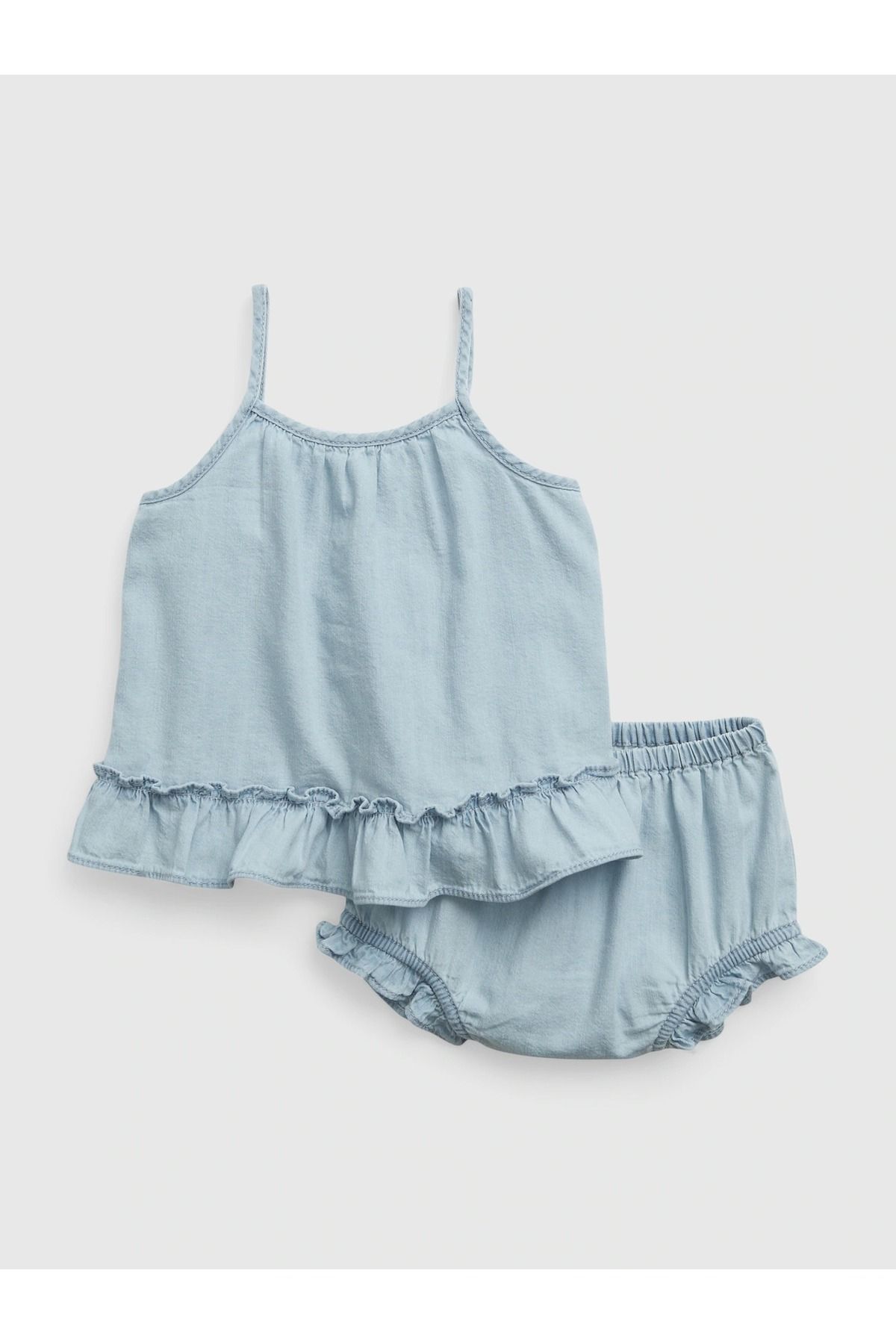 GAP Kız Bebek Açık Mavi Askılı Fırfırlı Denim Washwell™ Outfit Set