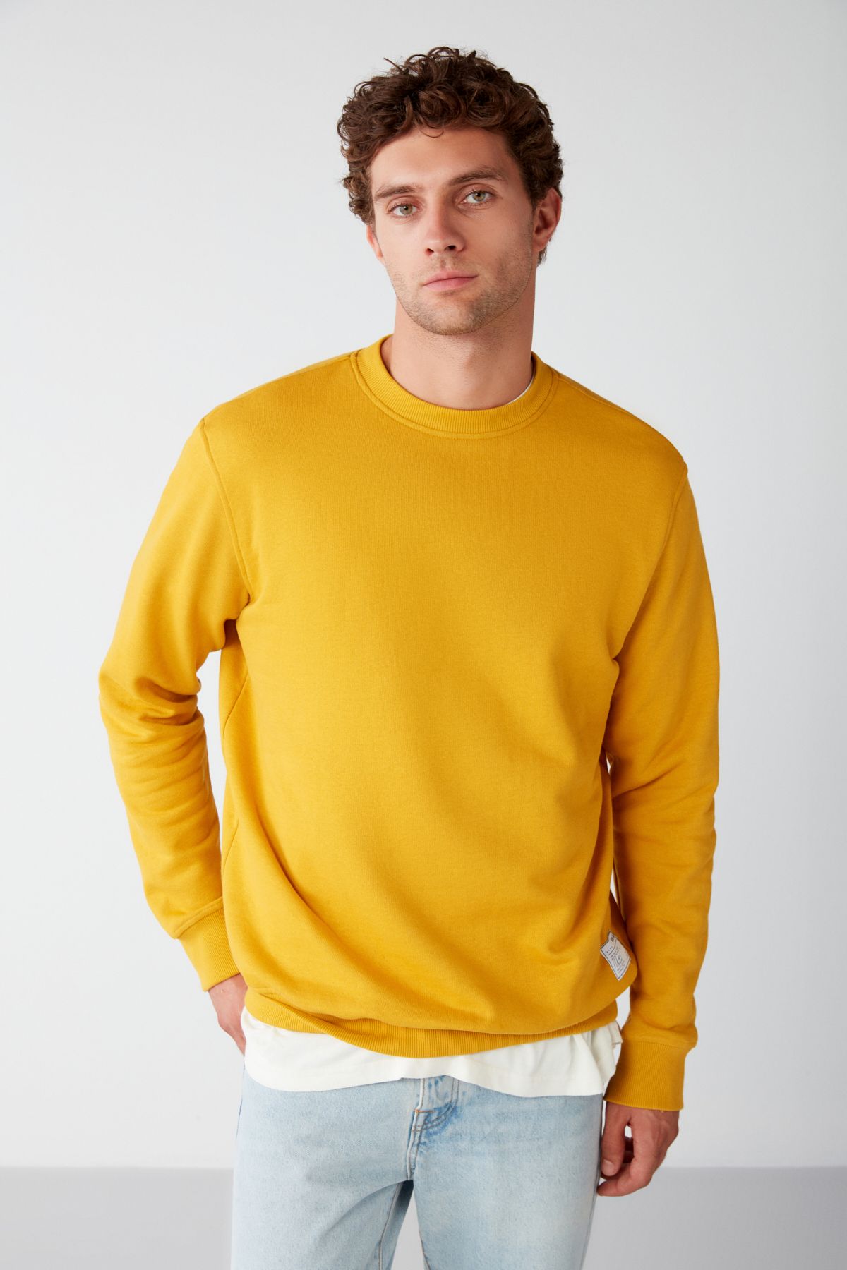 GRIMELANGE Travis Erkek Yumuşacık Kumaşlı Regular Fit Yuvarlak Yakalı Safran Sarı Sweatshirt