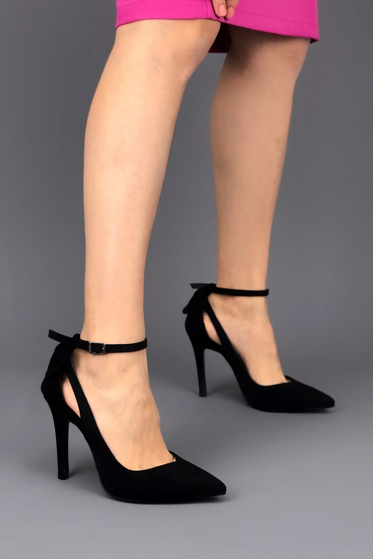 Ayakkabı Ateşi Siyah Süet Papyonlu Kadın Topuklu Ayakkabı & Stiletto