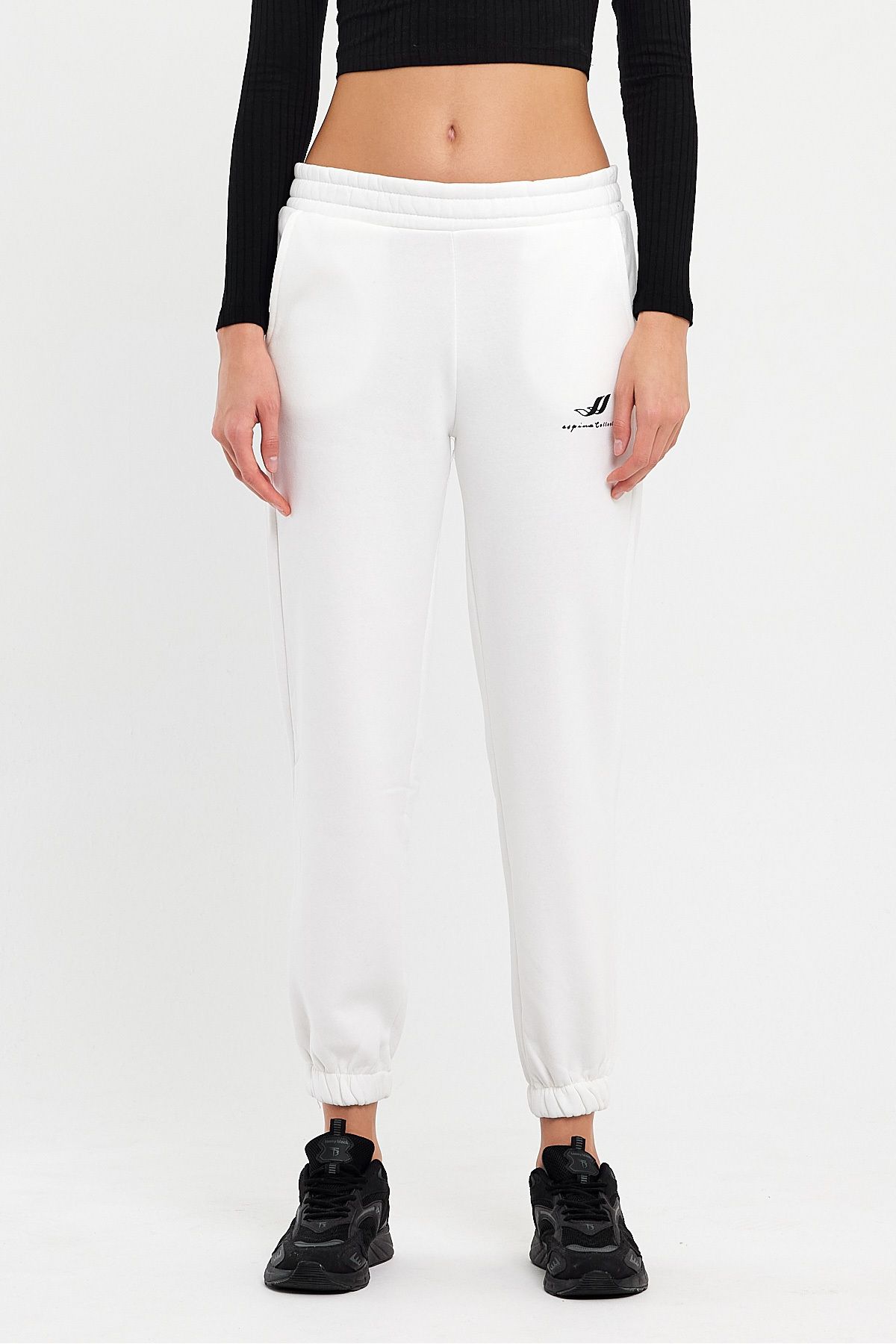 Avones Kadın Logolu Beli Ve Paçası Lastikli Üç Iplik İçi Polarlı Cepli Örme Eşofman Altı Jogger Beyaz