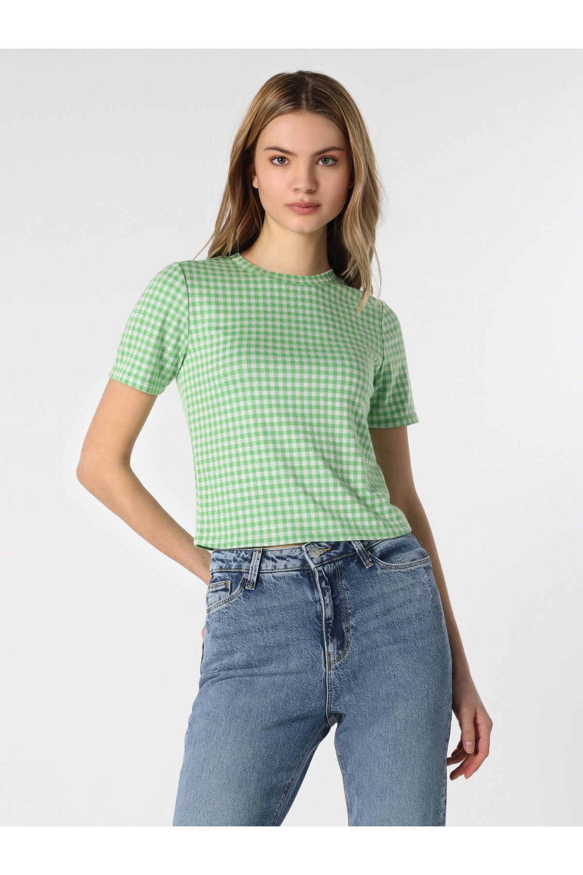 Colin’s Slim Fit Kareli Yeşil Kadın Kısa Kol Tişört