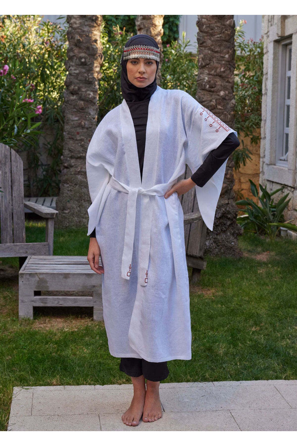 Mayovera Kimono - Nakışlı Beyaz %100 Keten Plaj Elbisesi