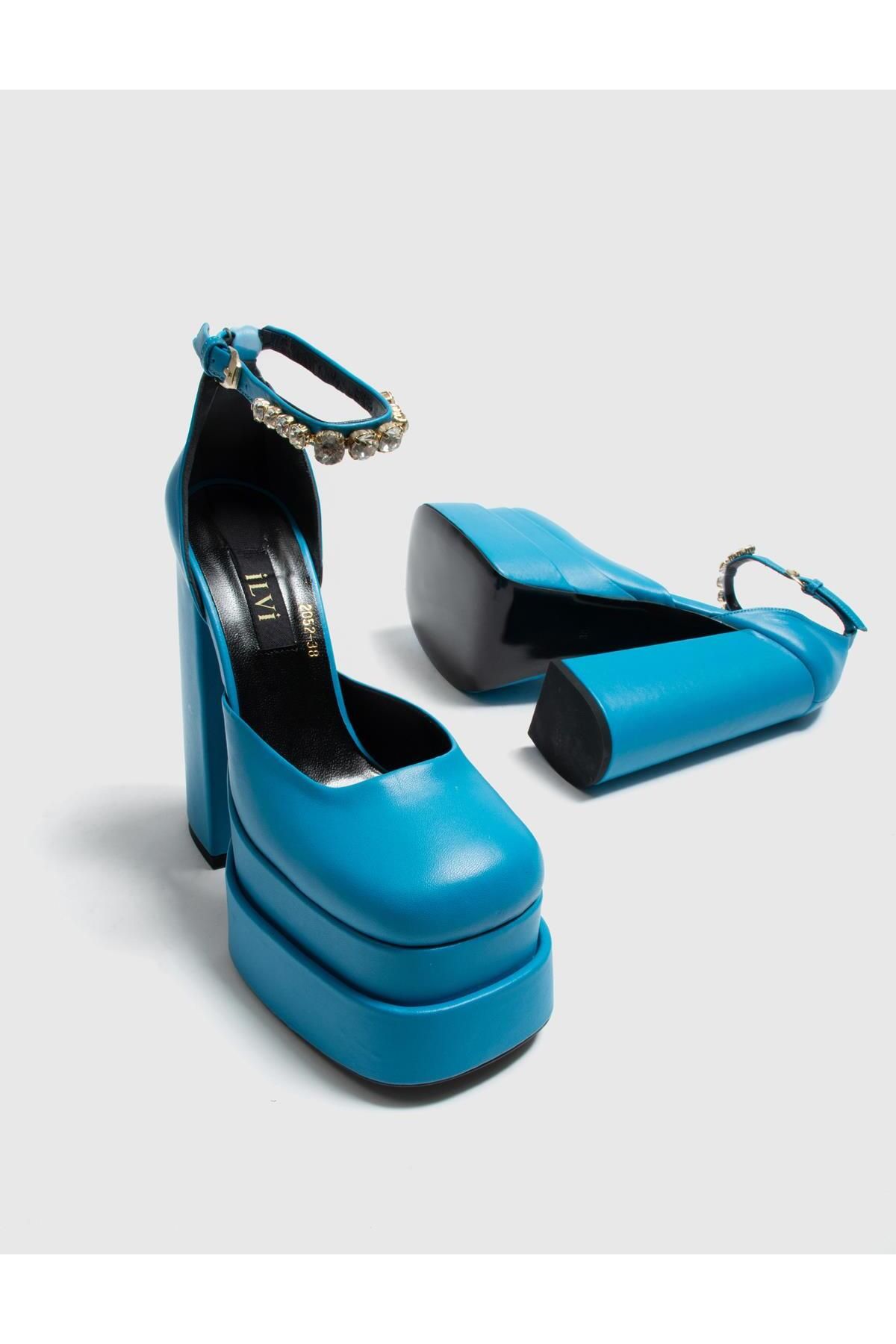 İlvi Valeri Hakiki Deri Kadın Mavi Topuklu Sandalet