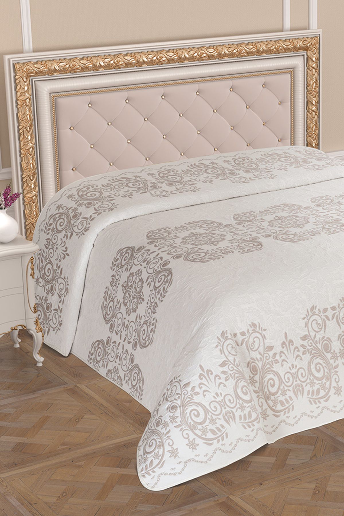 My Bed Home Collection Delüx Series Ada Model Yastıksız Tek Parça Pike Yatak Örtüsü