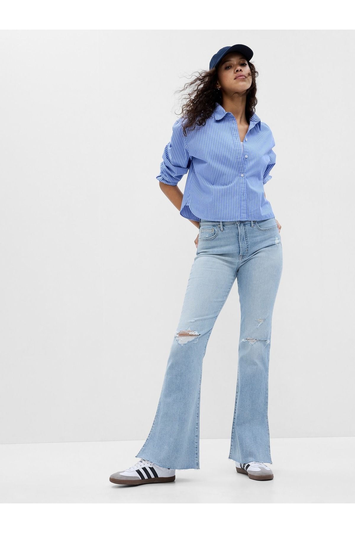 GAP Kadın Açık Mavi High Rise Split Hem 70s Flare Washwell™ Jean Pantolon