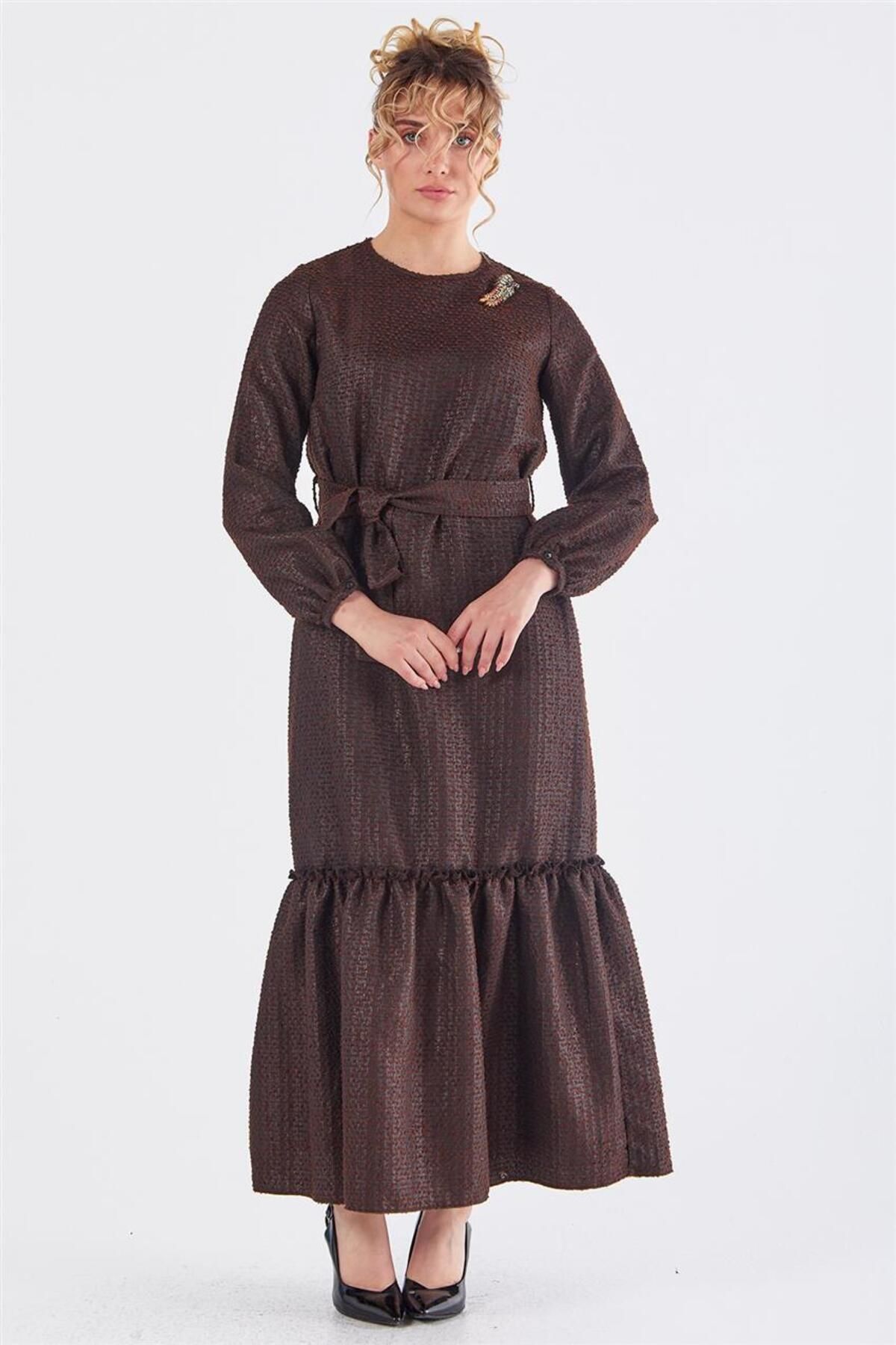 Kayra Kuşaklı Koyu Kahverengi Tüvit Elbise