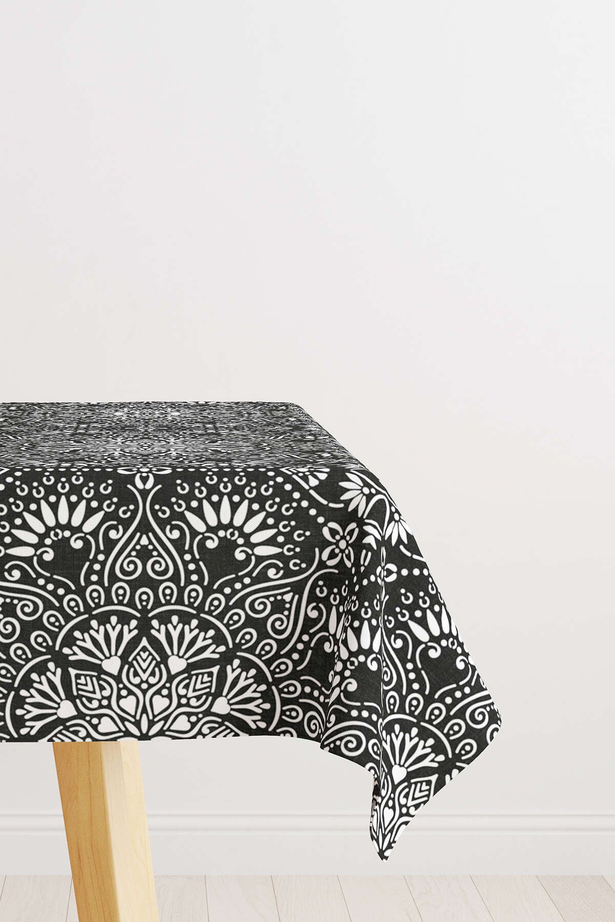 Cango Home Beyaz Siyah Ramazan Temalı Dekoratif Mandala Desenli Dijital Baskılı Masaörtüsü Cgh1296-ms