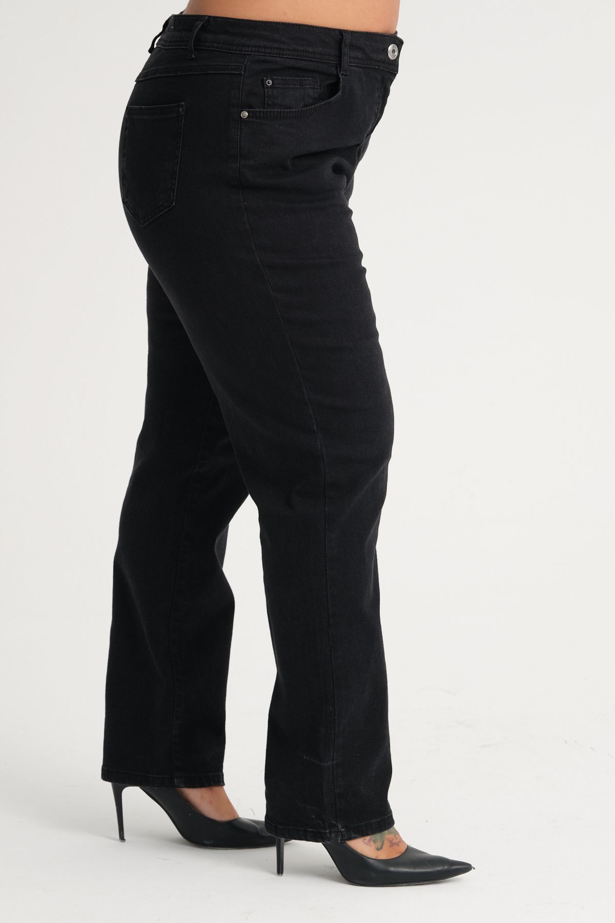 Era Lisa Battal Yüksek Bel Likralı Siyah Kadın Kot Pantolon