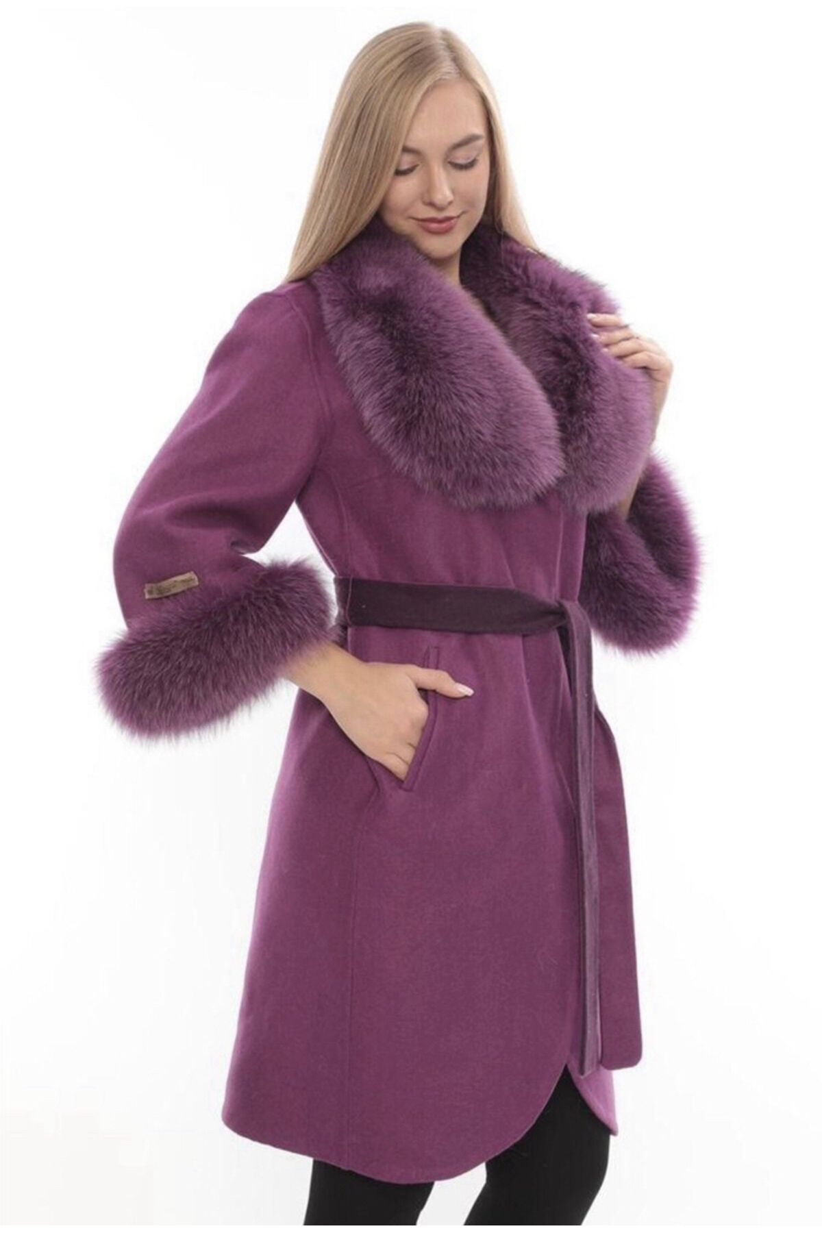 American Tise Light Coat with Fur on Sleeves and Collar Kol ve Yaka Kürklü Hafif Kaban Palto