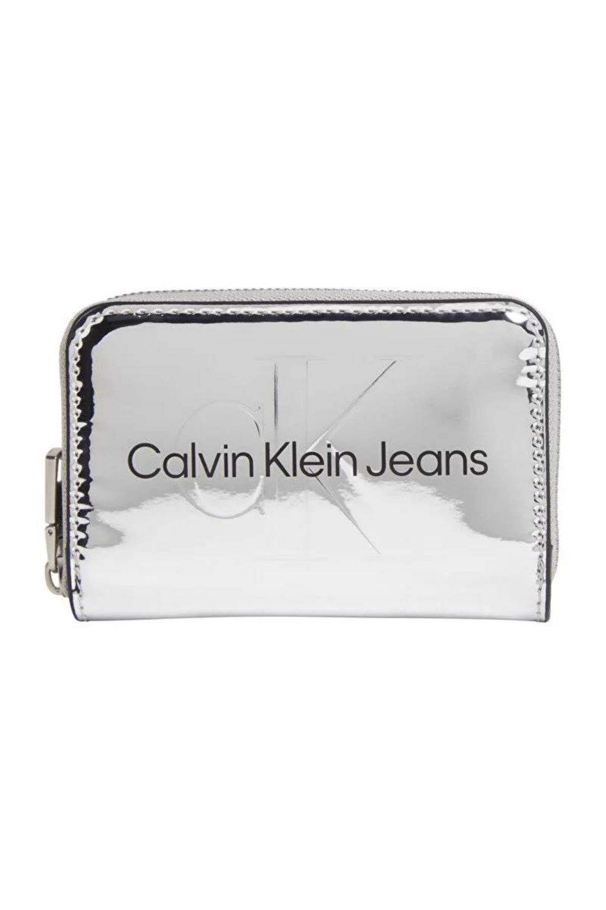Calvin Klein SCULPTED MED ZIP AROUND MONO S
