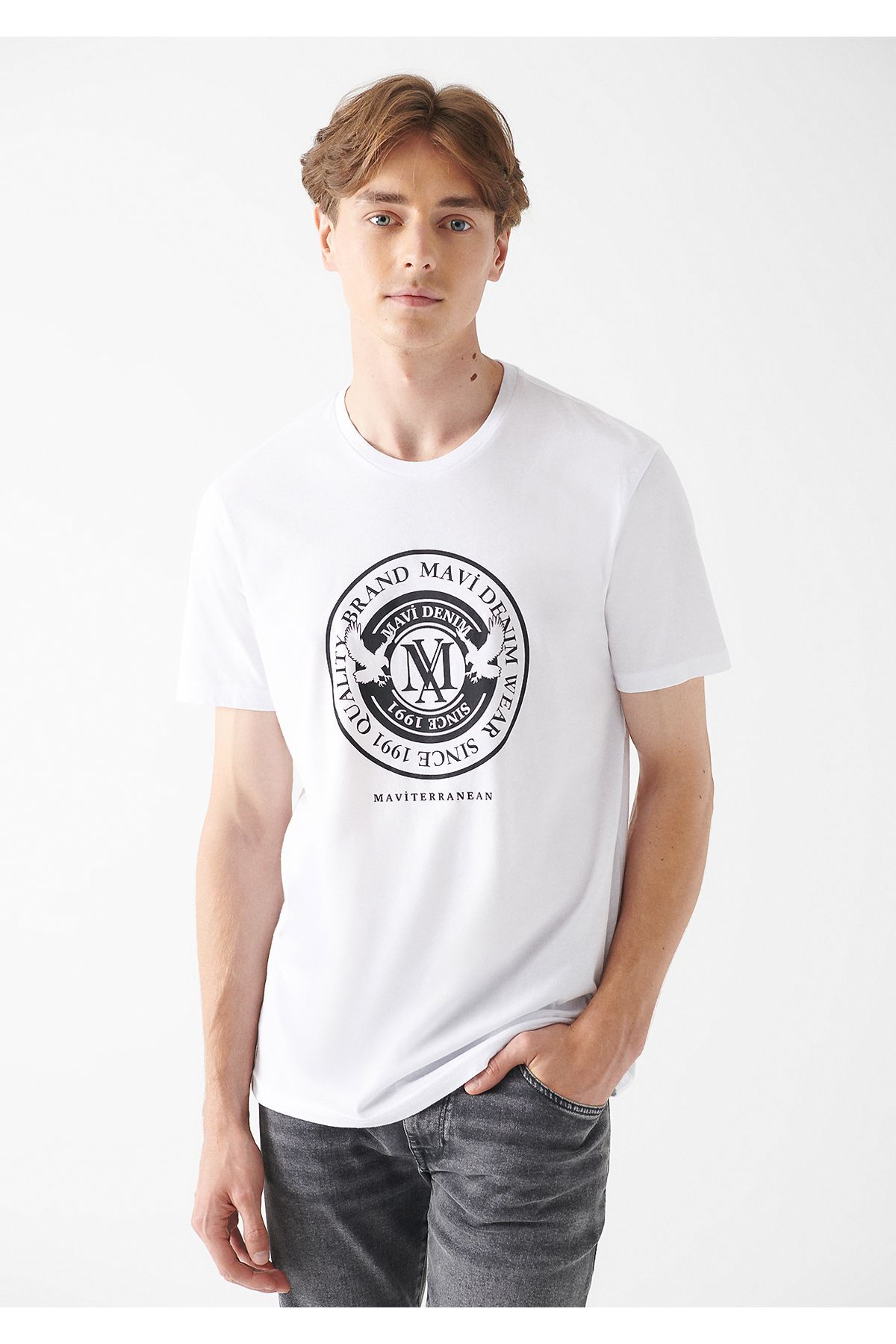 Mavi Logo Baskılı Beyaz Tişört Slim Fit / Dar Kesim 065168-620