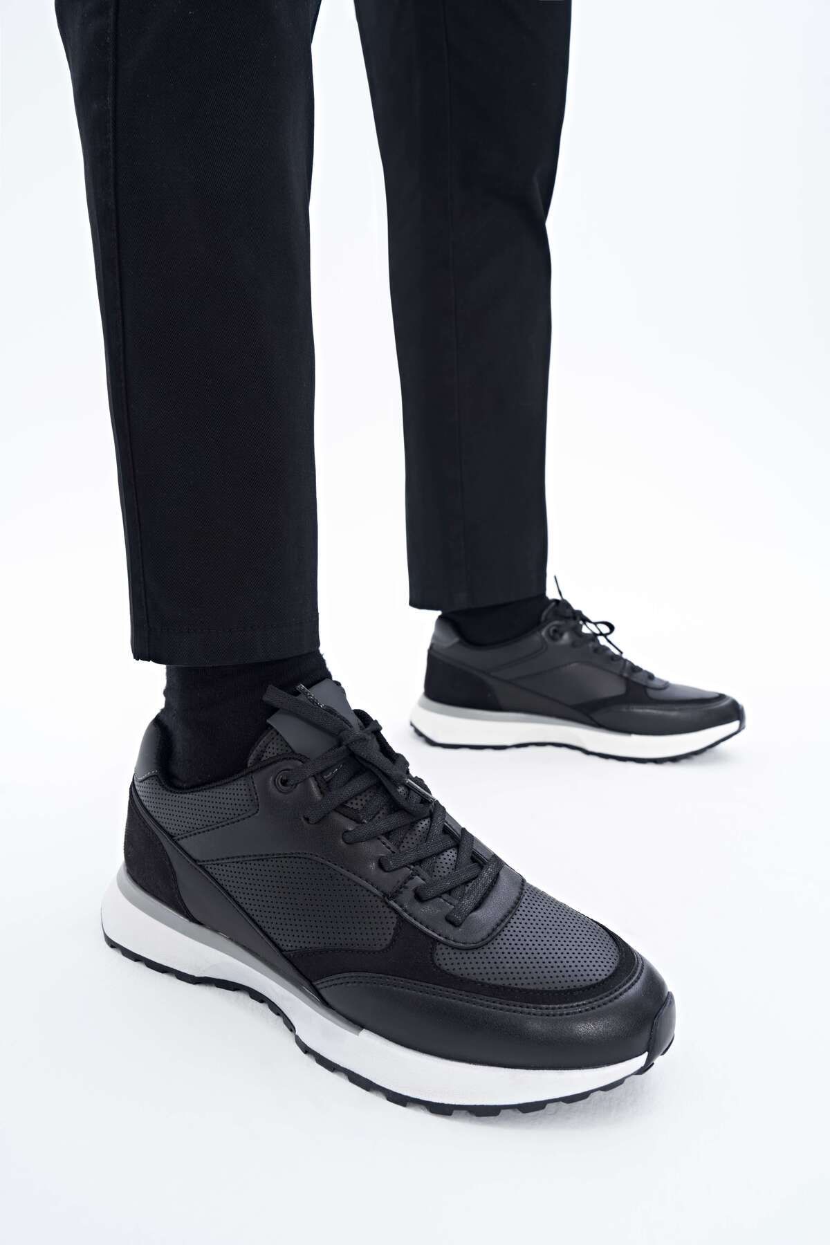 Yaya by Hotiç Siyah Yaya Erkek Spor Ayakkabı