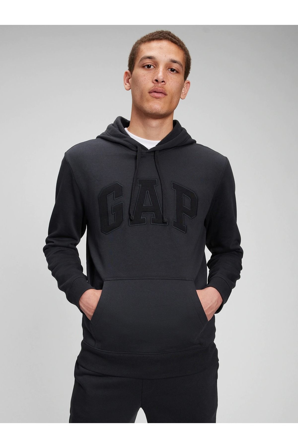 GAP Erkek Siyah Gap Logo Kapüşonlu Sweatshirt