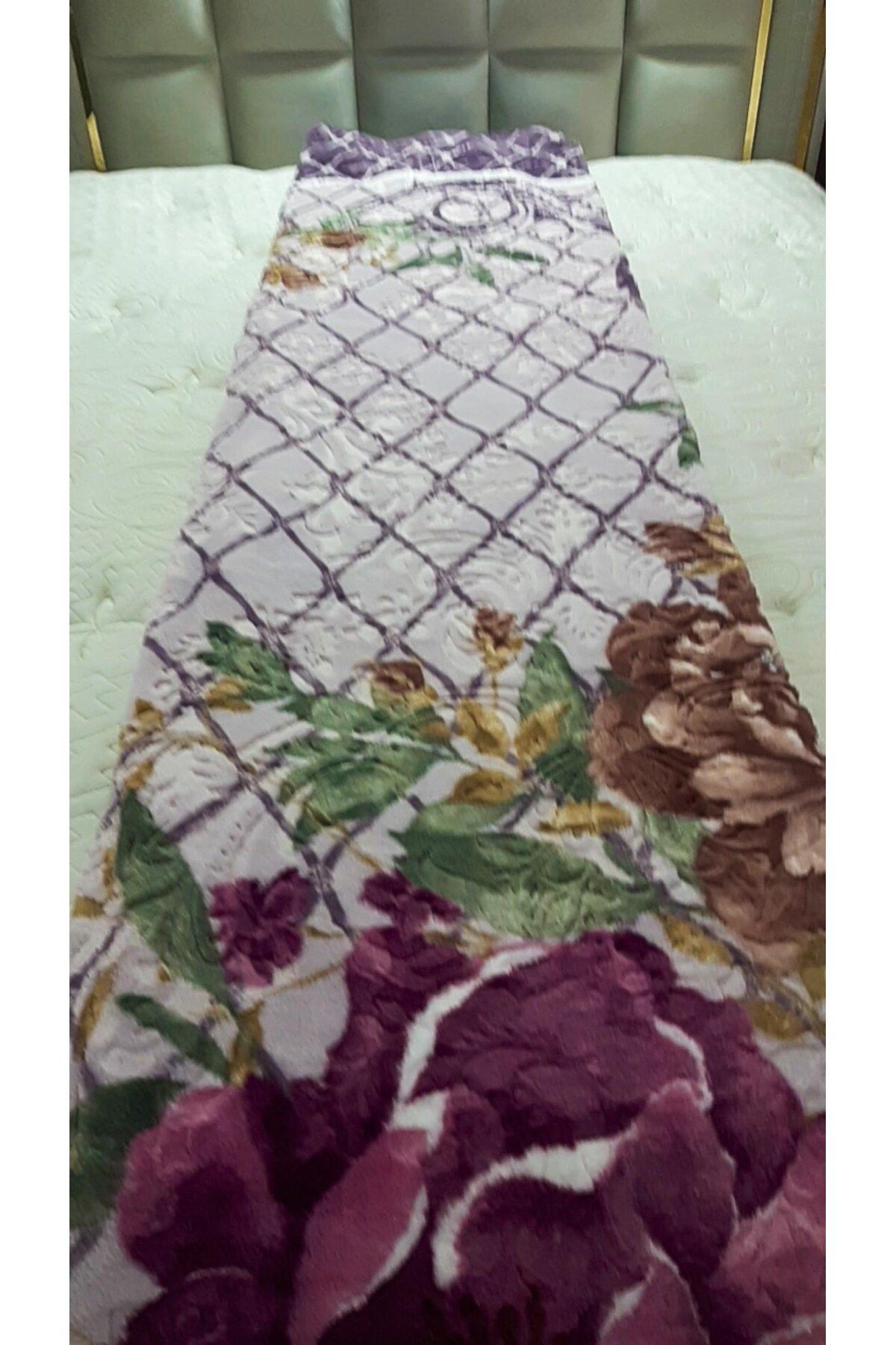 Merinos embos kabartmalı battaniye