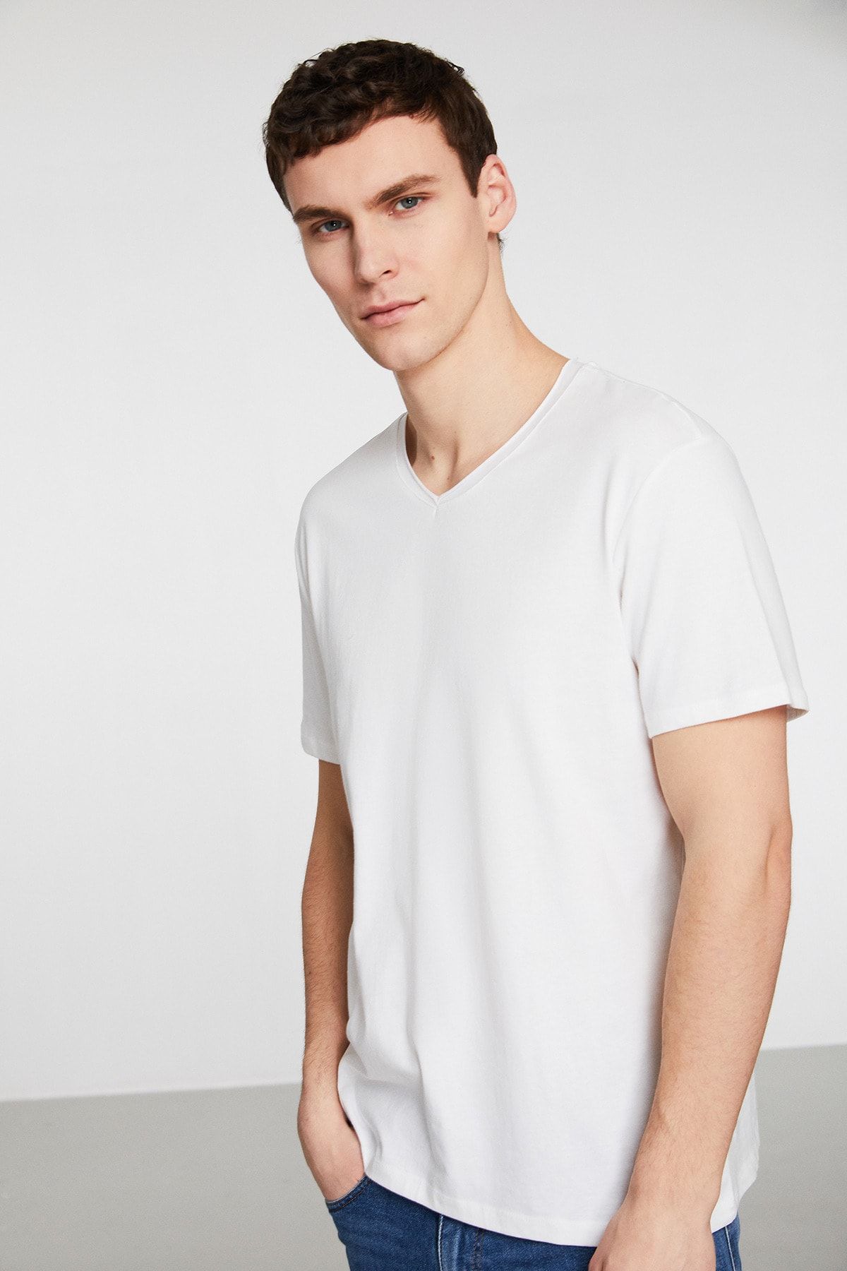 GRIMELANGE COOPER Beyaz Yumuşak Esnek Pamuk Likralı Kumaşlı Basic T-Shirt