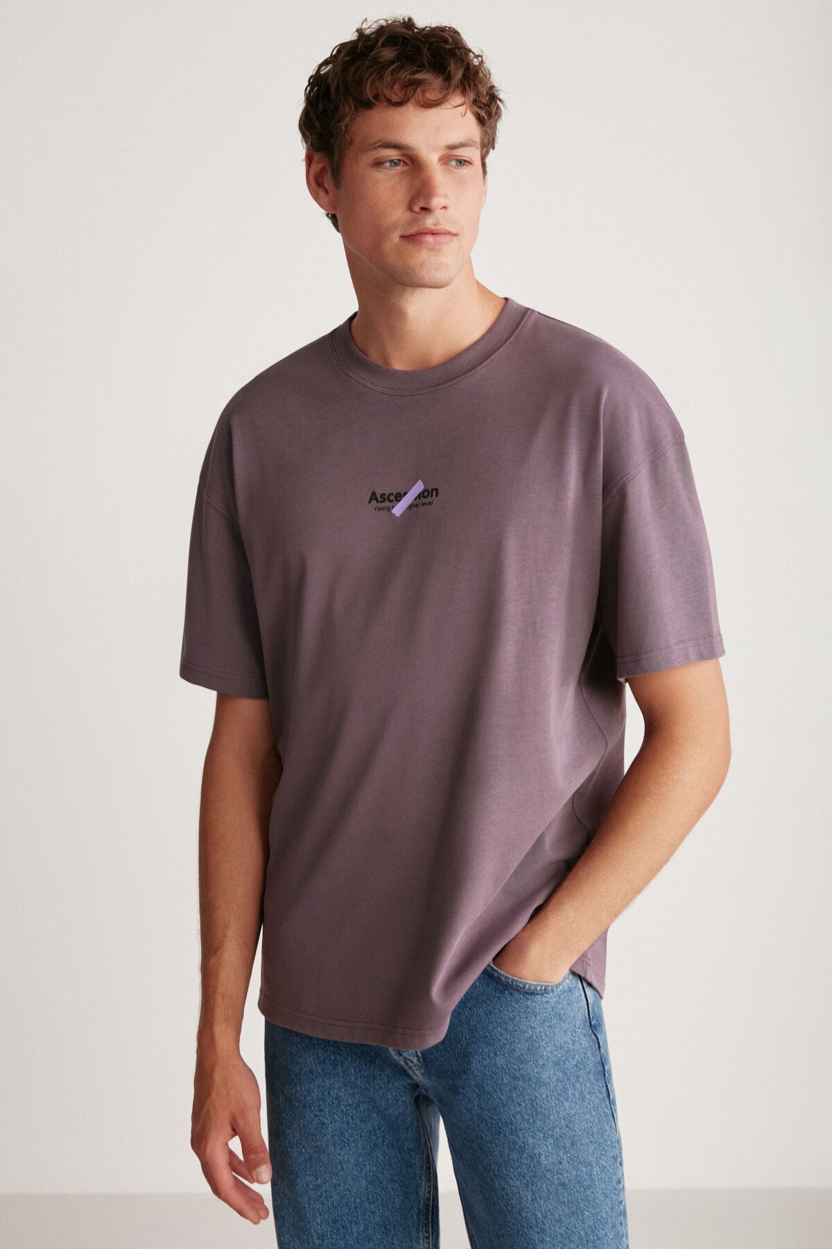 GRIMELANGE Jake Erkek Oversize Fit %100 Pamuk Kalın Dokulu Baskılı Mor T-shirt