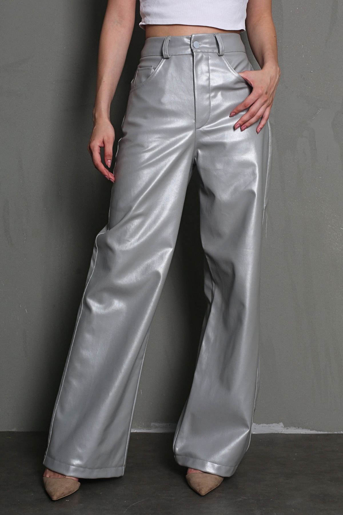 Madmext Gümüş Deri Basic Kadın Pantolon MG1316