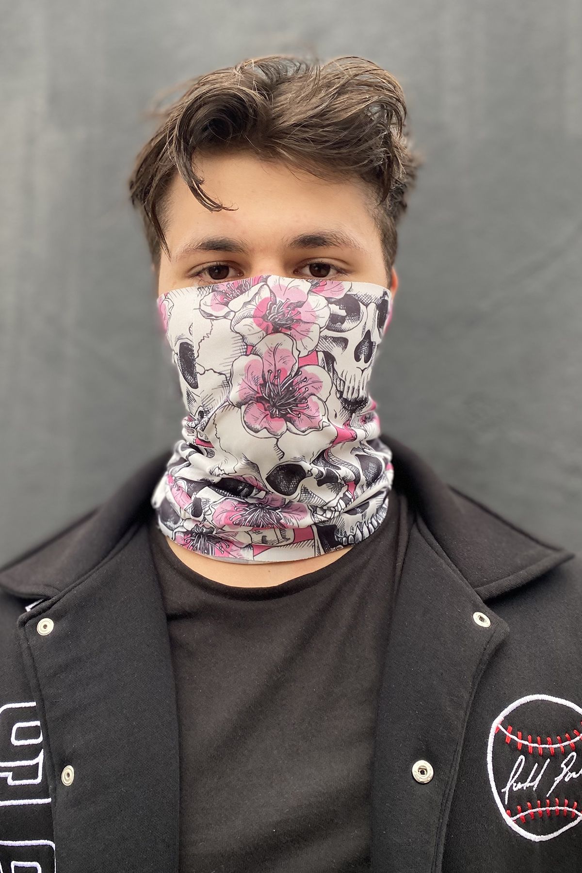 Takıştır Pembe Renk Kurukafa Desenli Çok Amaçlı Buff Bandana Maske